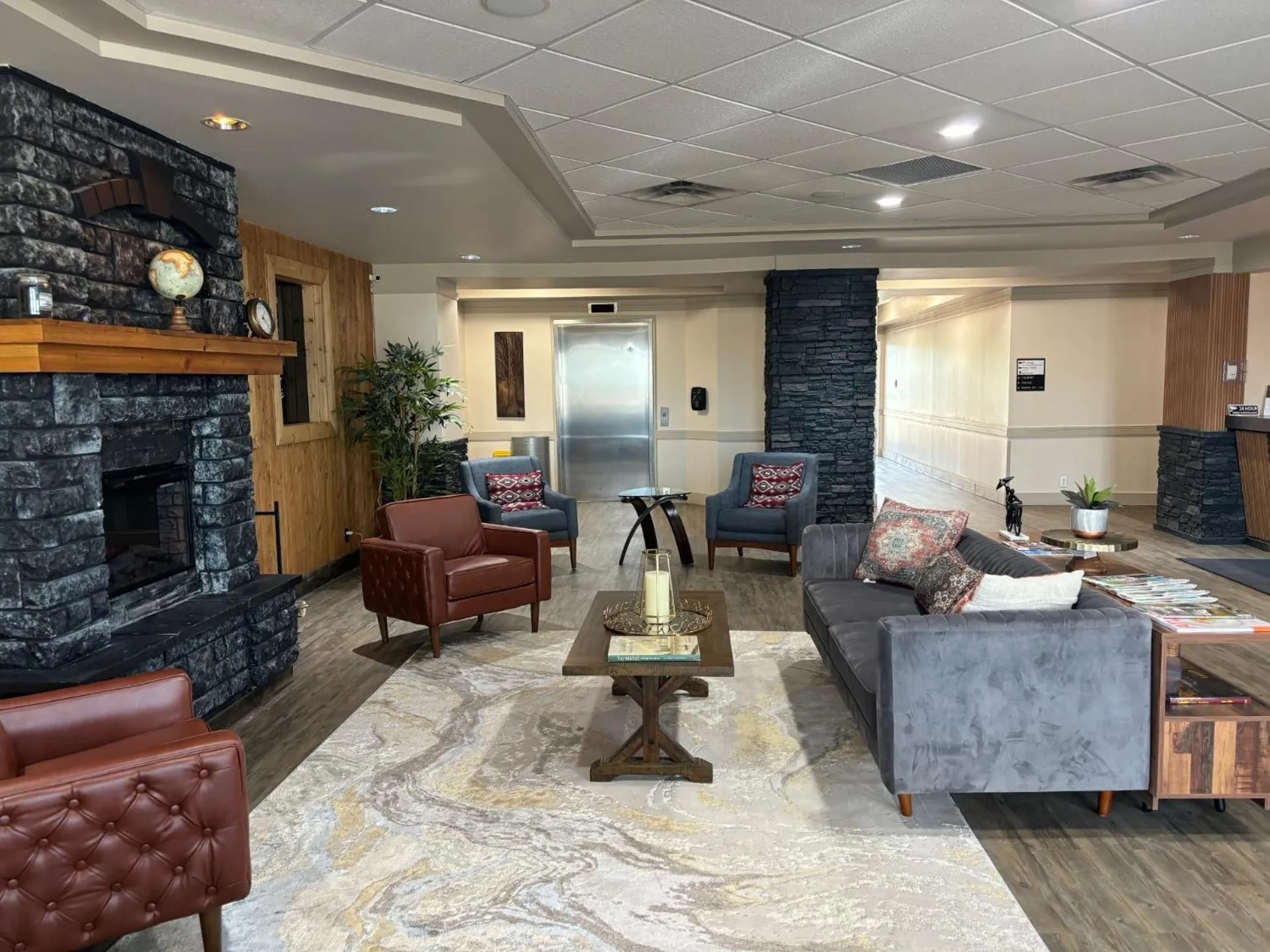 Lobby or reception in Ramada by Wyndham Estevan