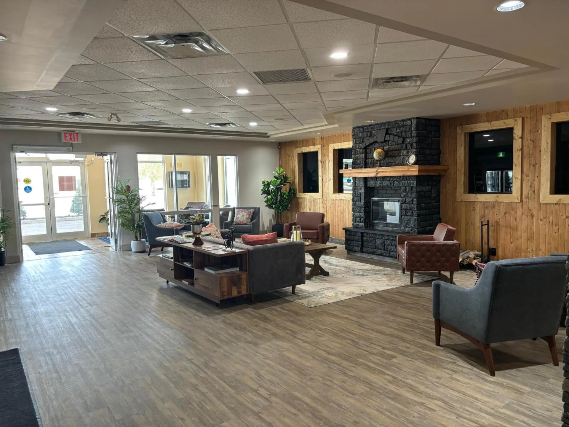 Lobby or reception in Ramada by Wyndham Estevan