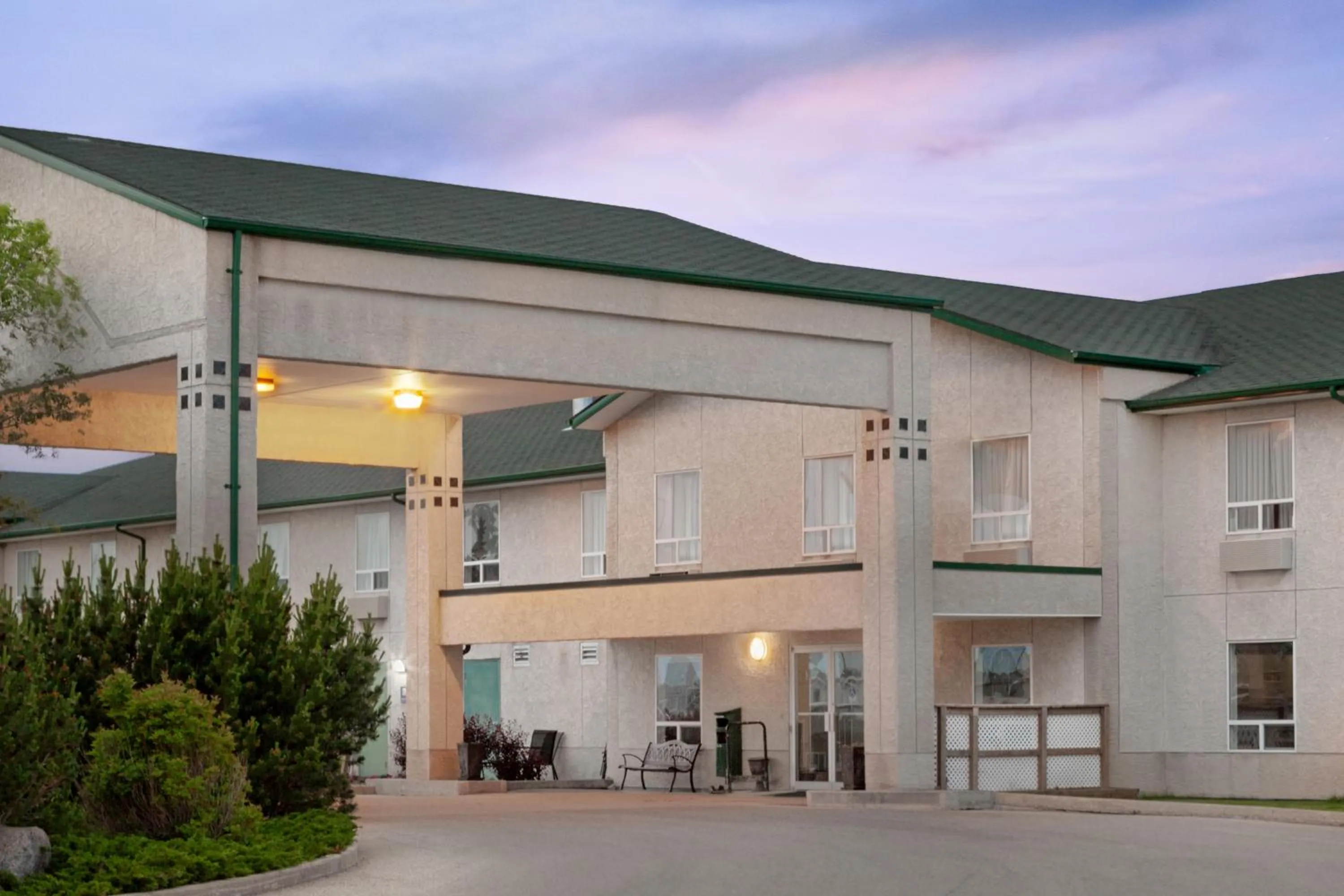 Property building in Super 8 by Wyndham Morden