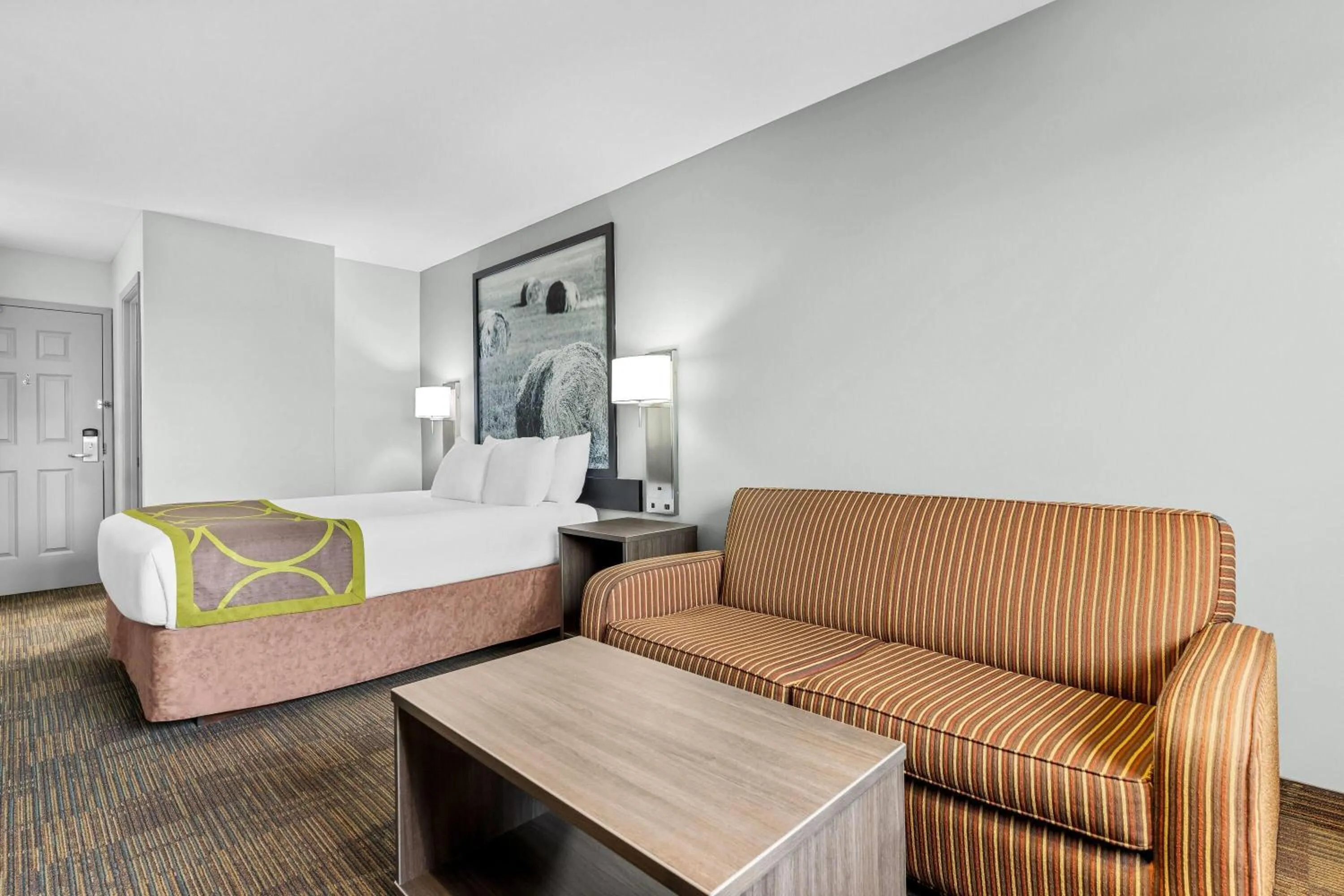 Bed in Super 8 by Wyndham Saskatoon Near Saskatoon Airport