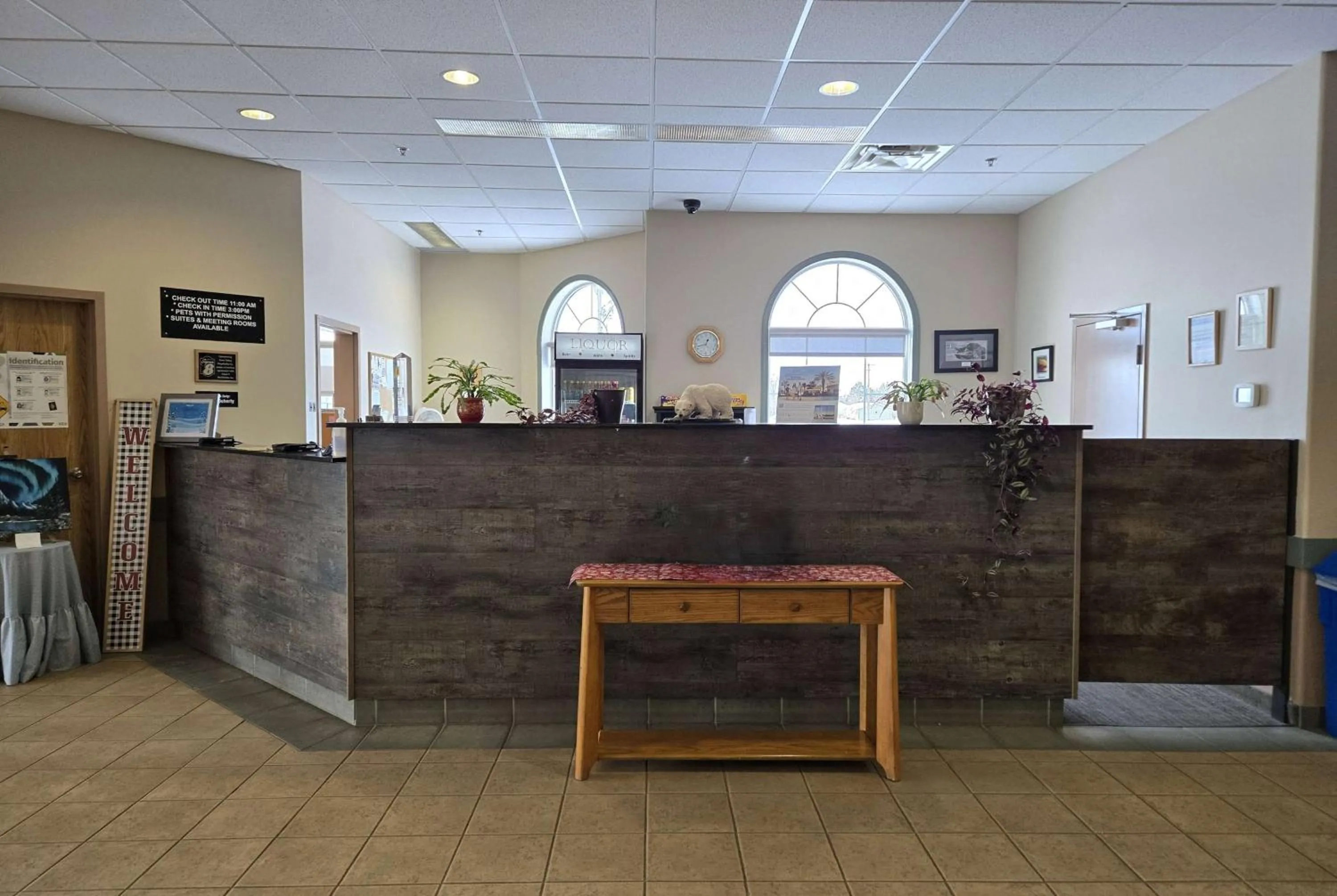 Lobby or reception in Super 8 by Wyndham Swan River MB