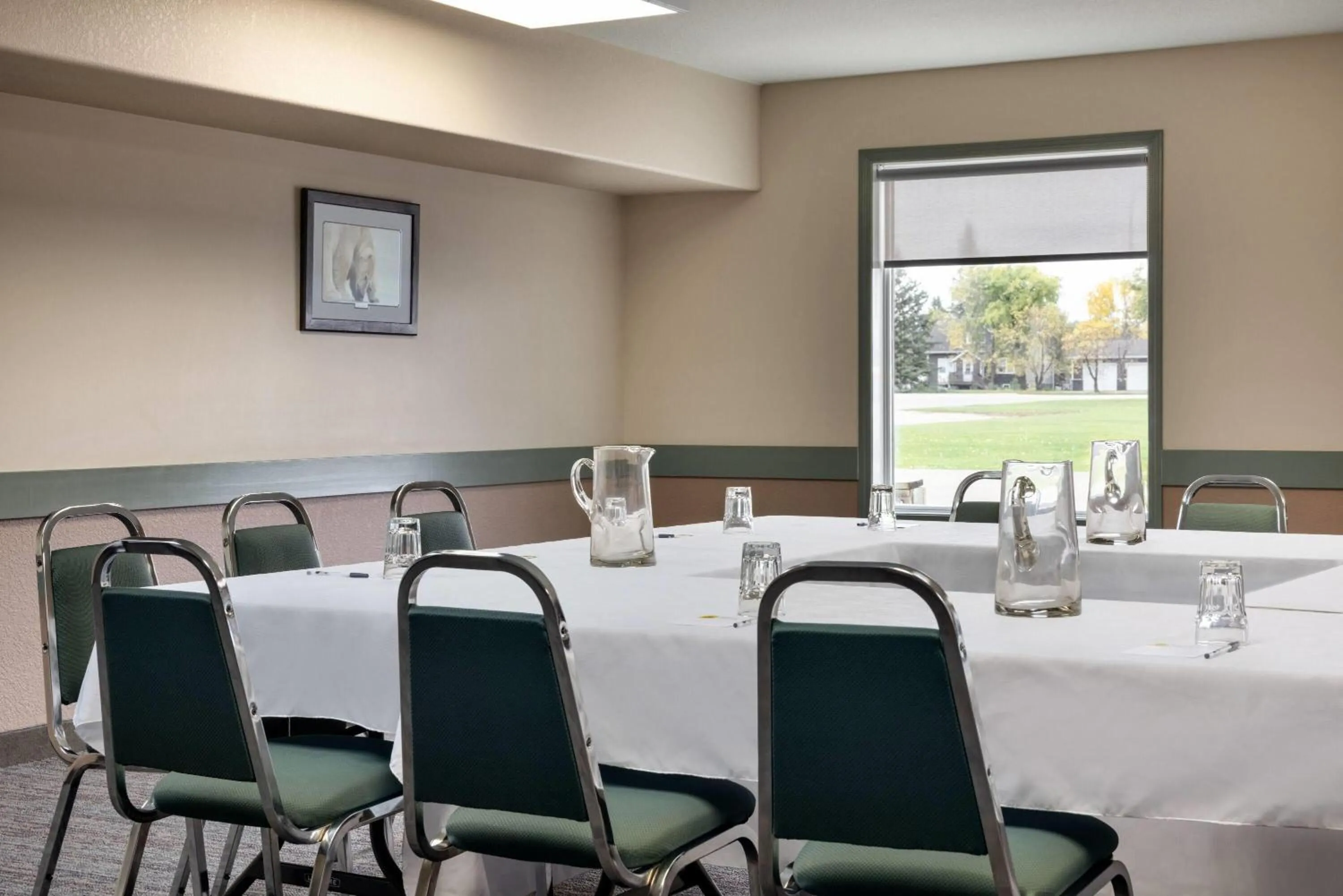 Meeting/conference room in Super 8 by Wyndham Swan River MB