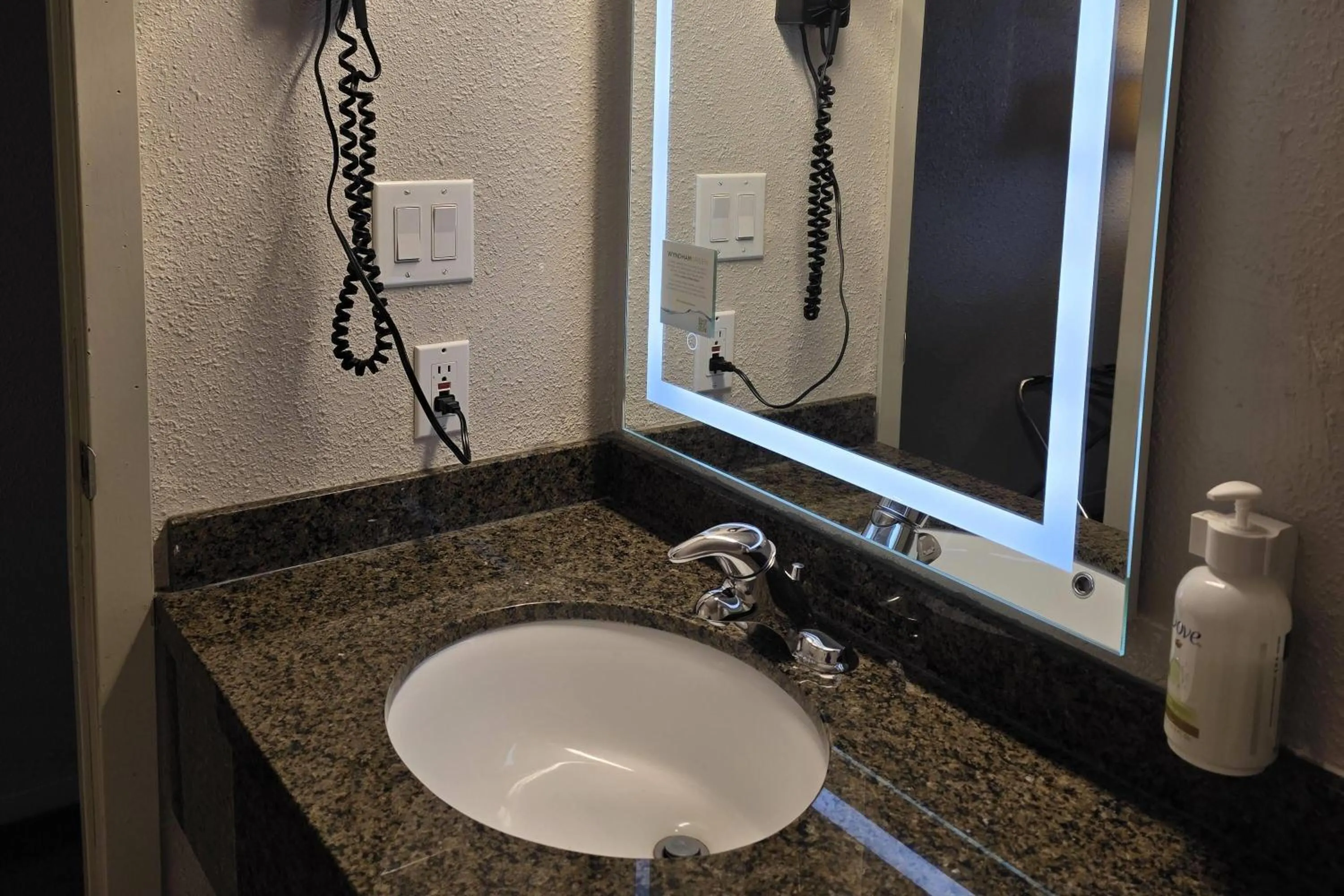 Photo of the whole room in Super 8 by Wyndham Swift Current