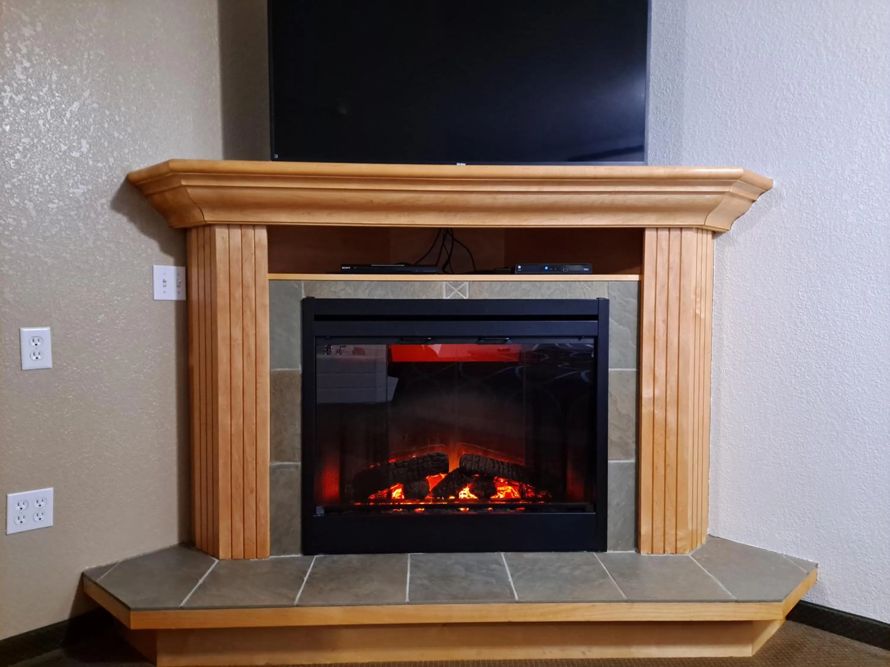 Super 8 by Wyndham Three Hills AB