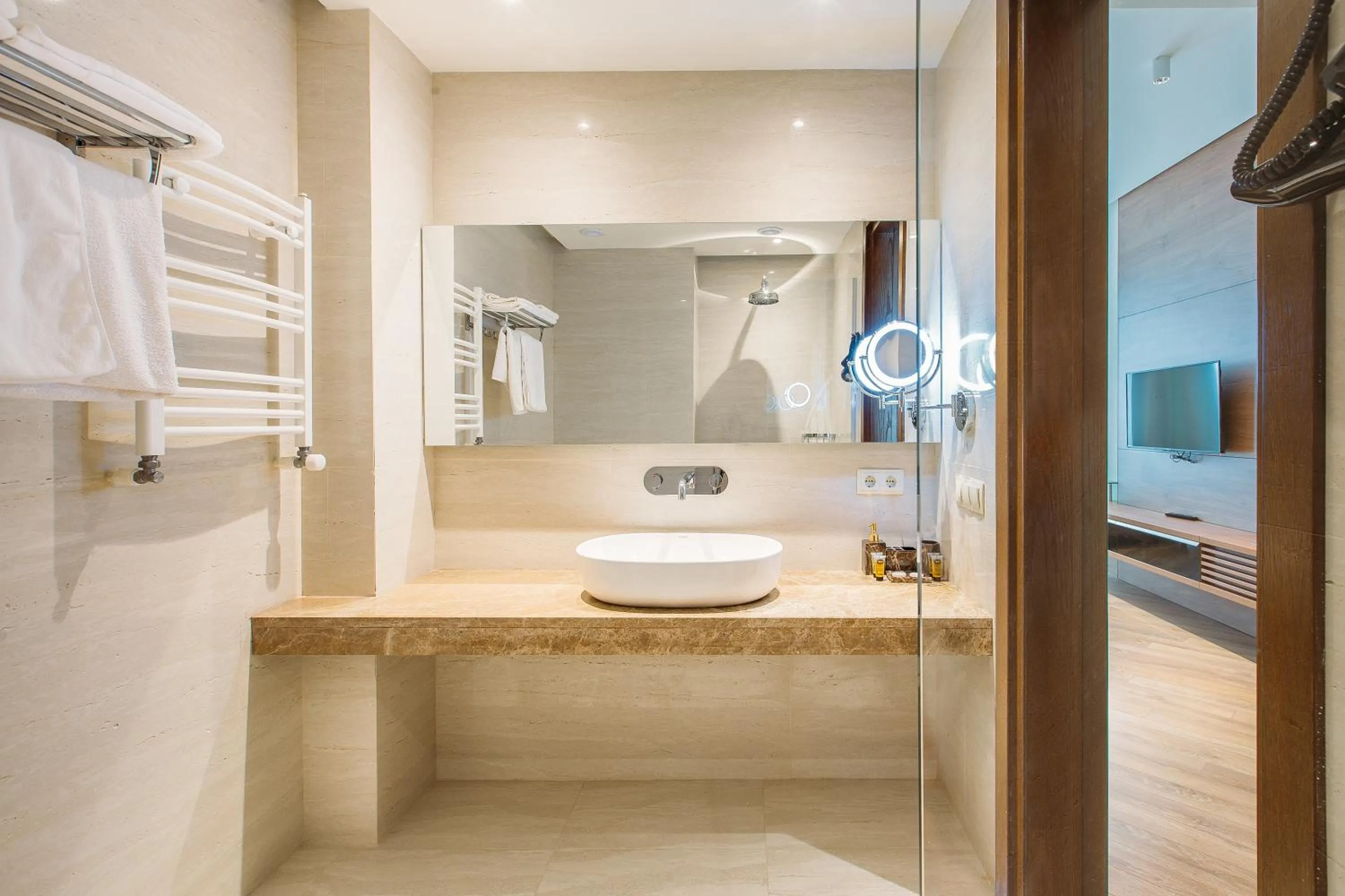 Shower in Hotel Tbilisi Tower