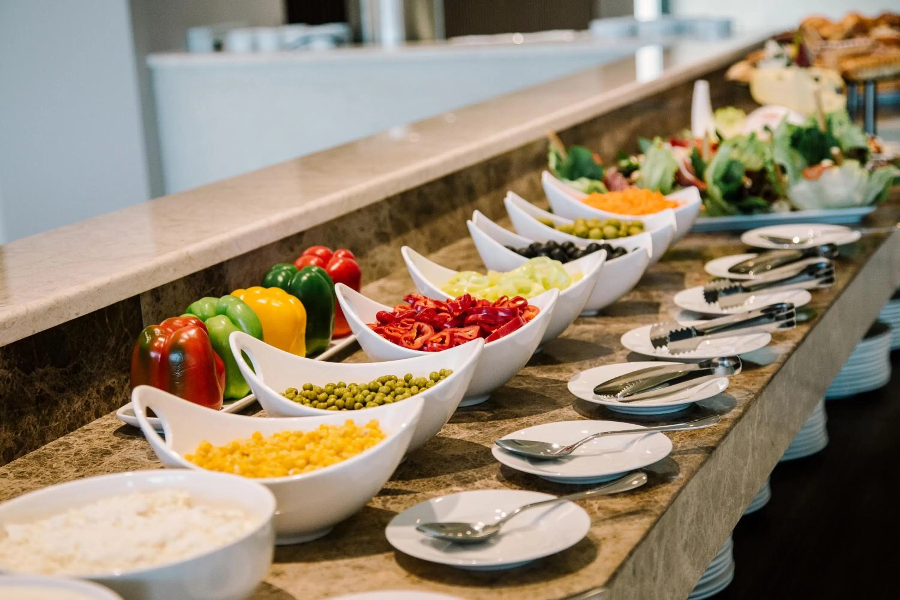 Restaurant/places to eat in Hotel Tbilisi Tower