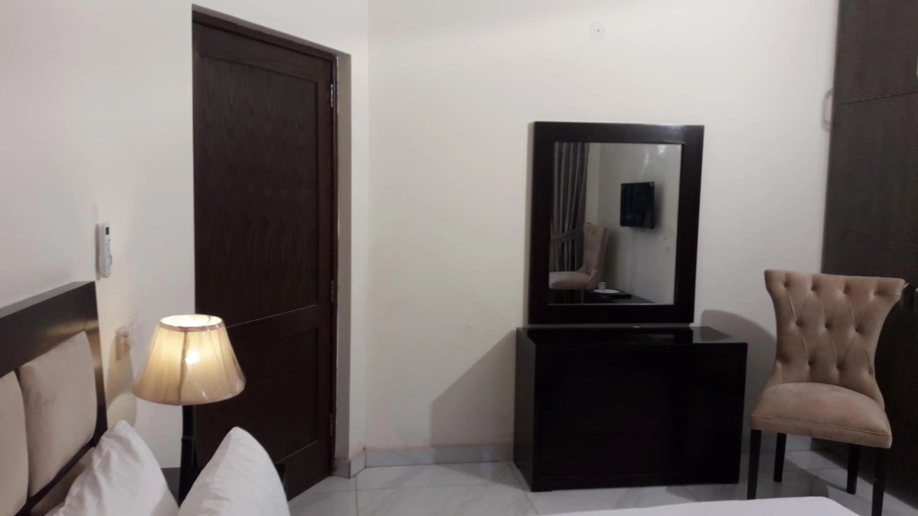 wardrobe in MaryLeena Hotel Gulberg