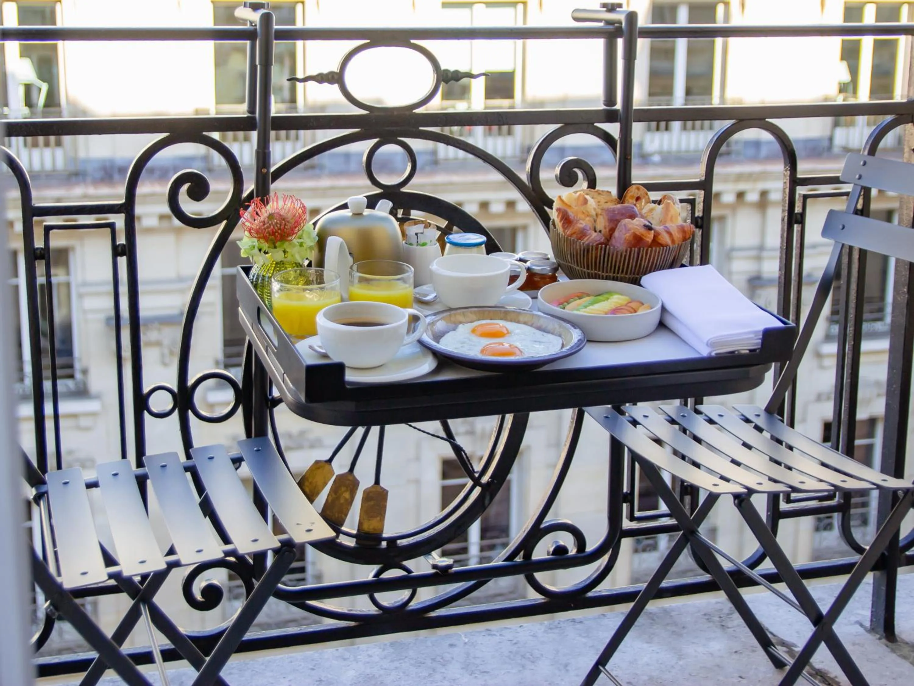 Balcony/Terrace in Hotel Montalembert
