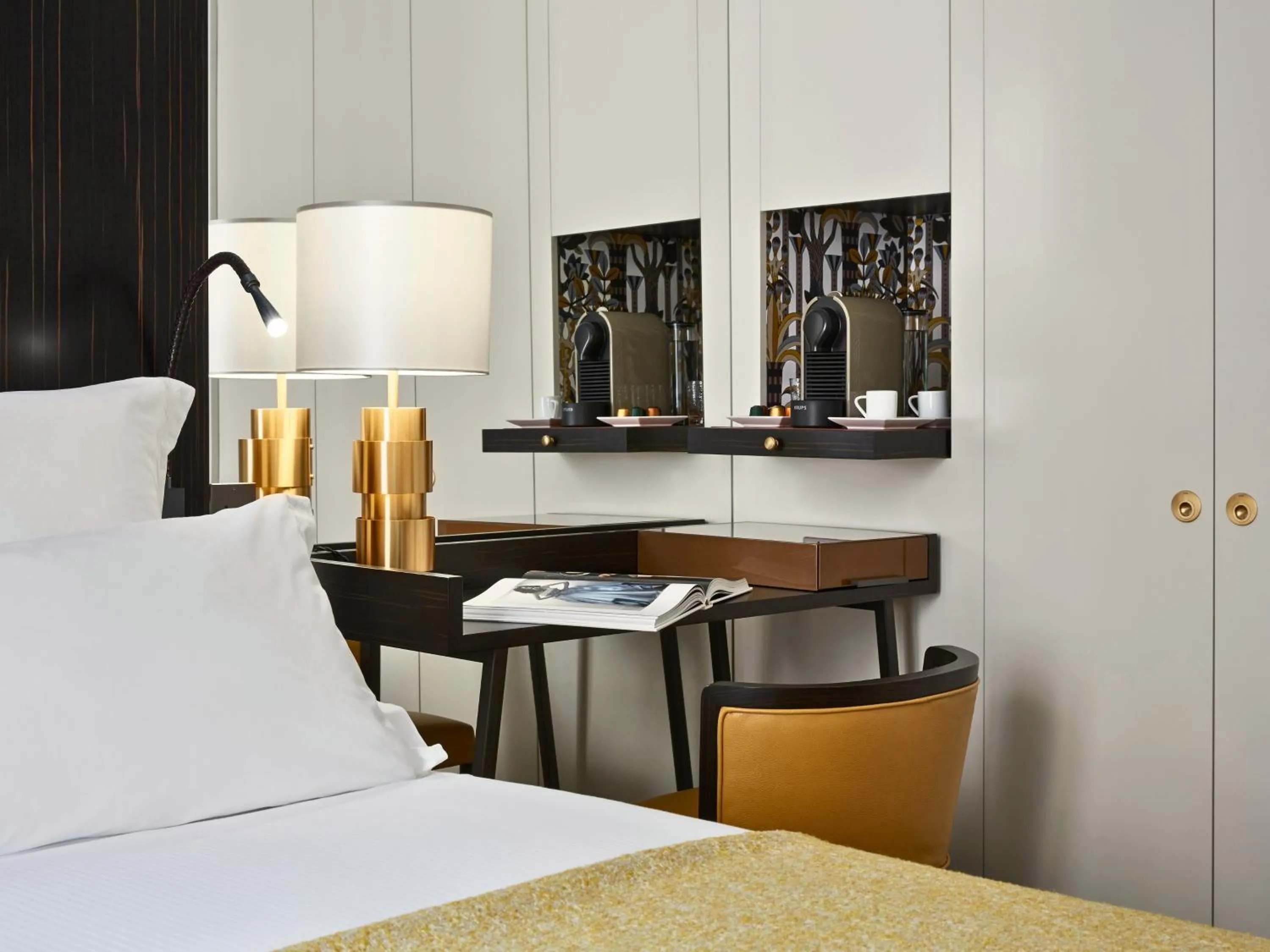 Decorative detail, Bed in Hotel Montalembert