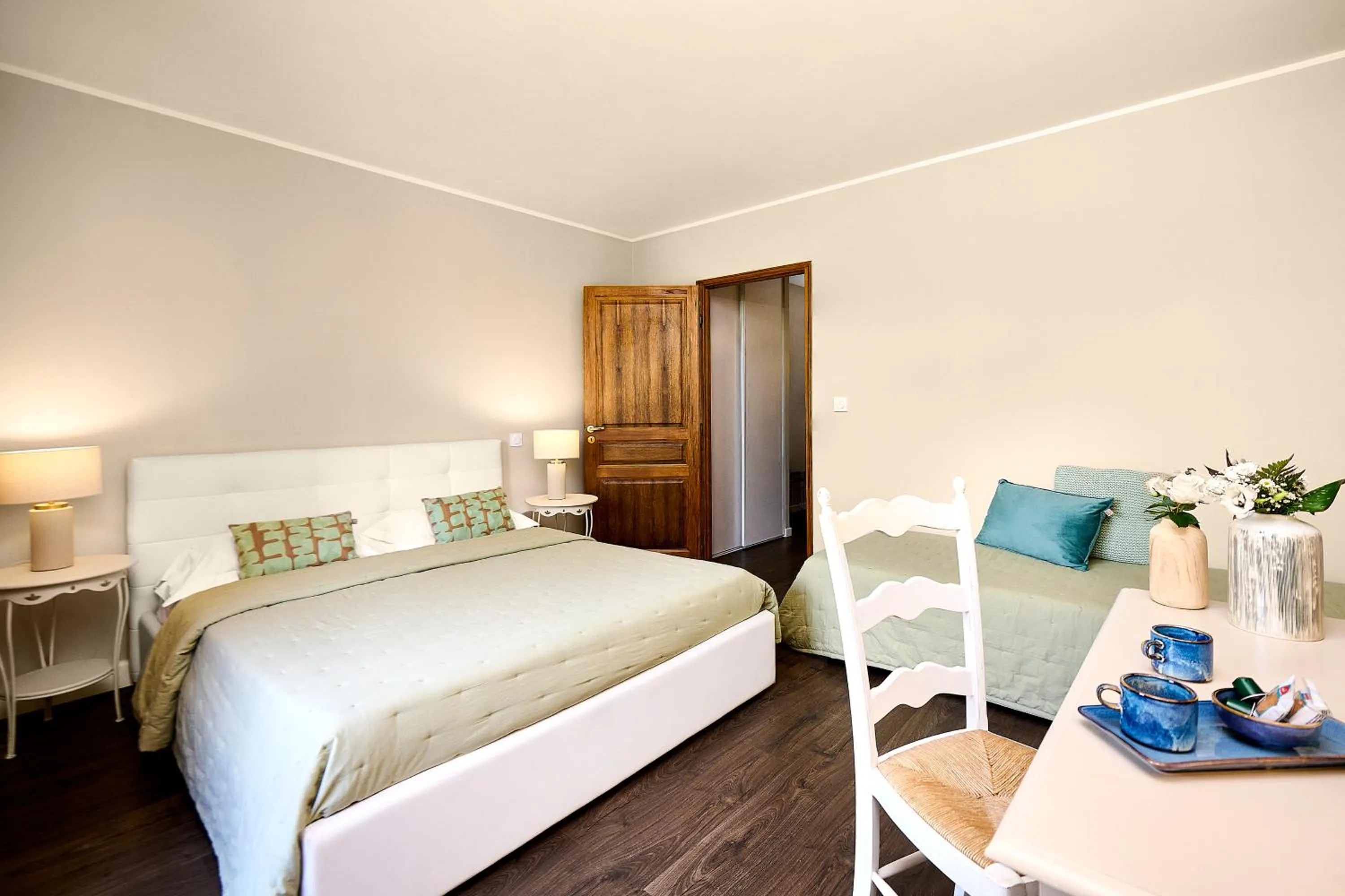 Photo of the whole room, Bed in Hôtel Les Jardins