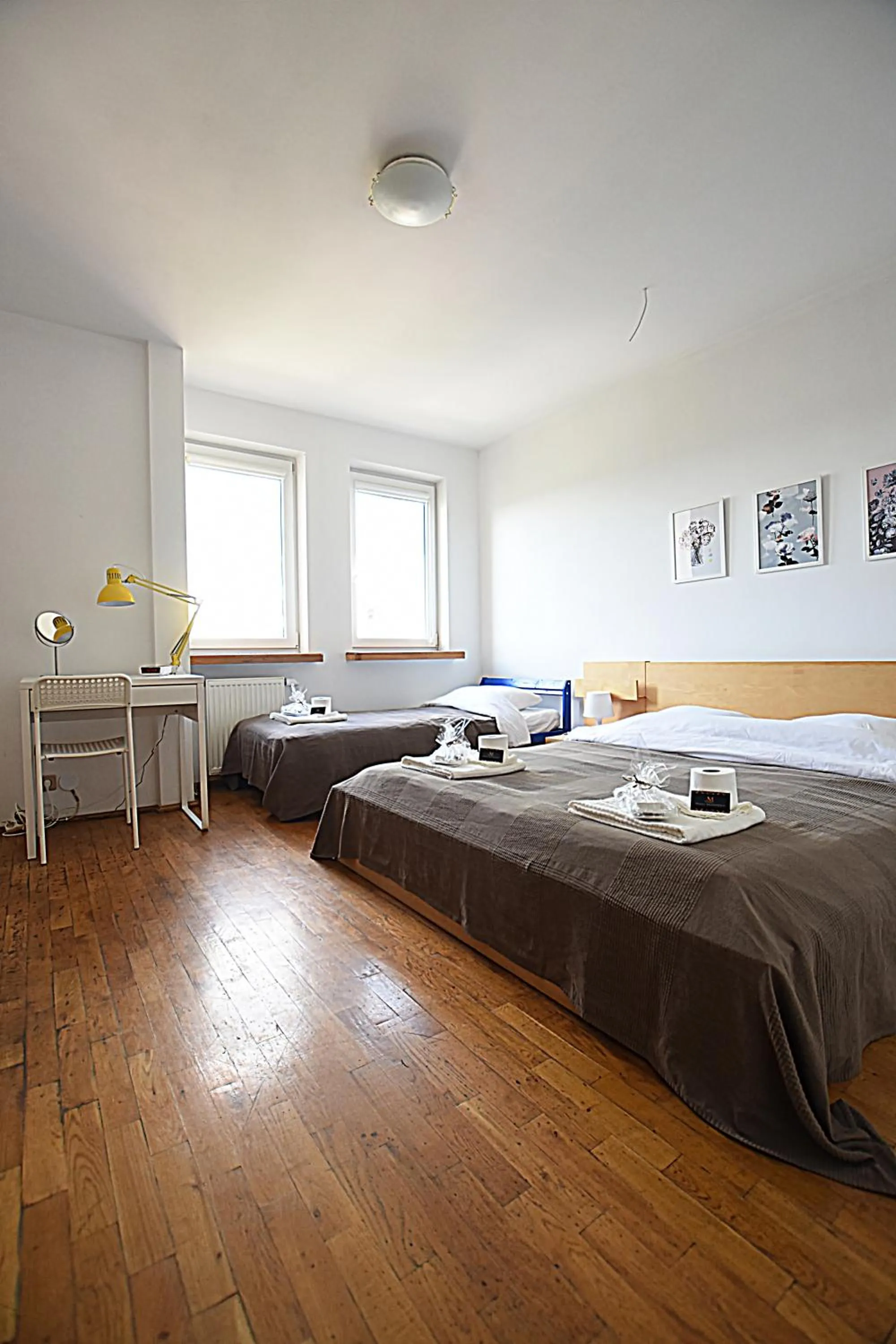 Bed in Mhost Bronowice