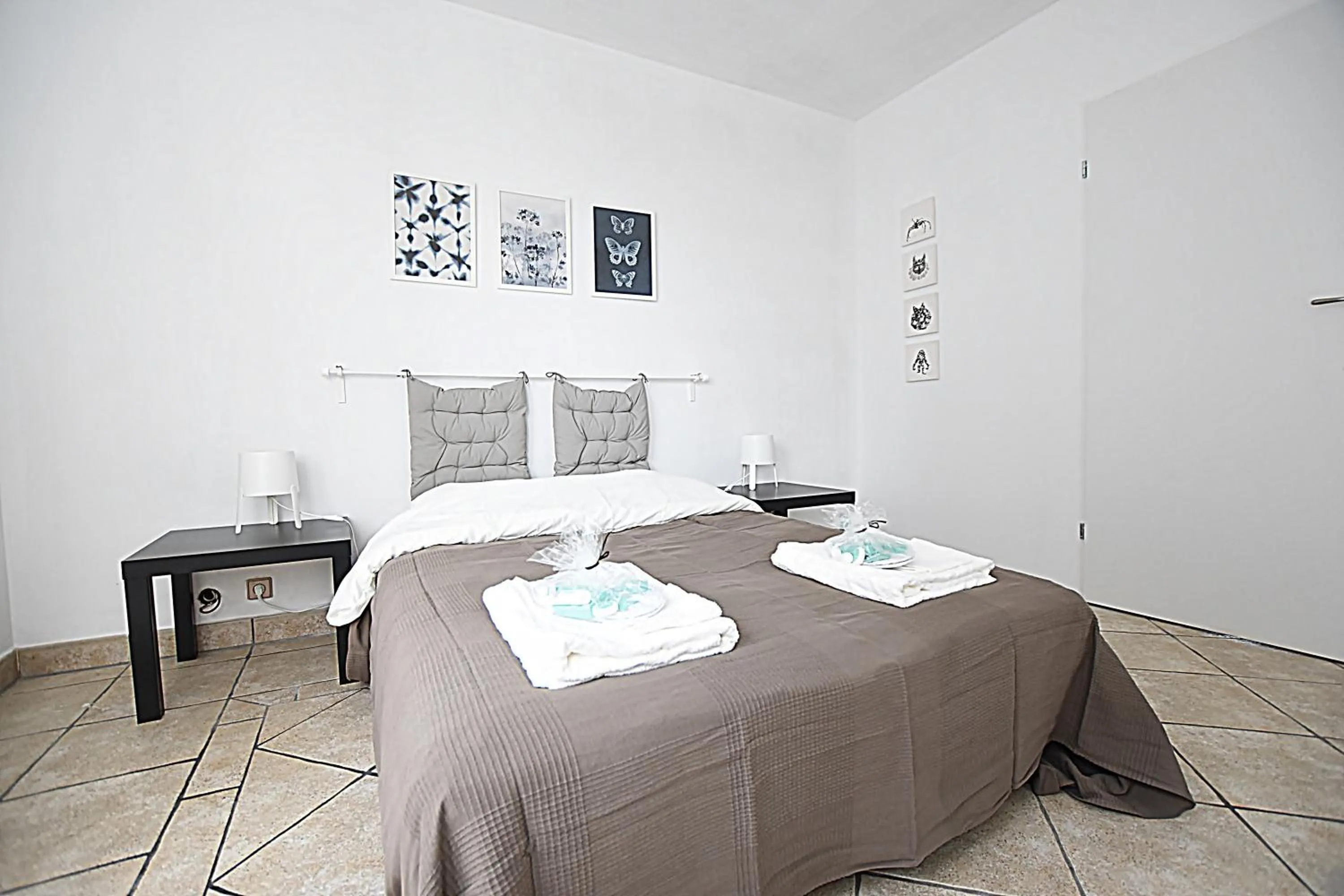 Bed in Mhost Bronowice