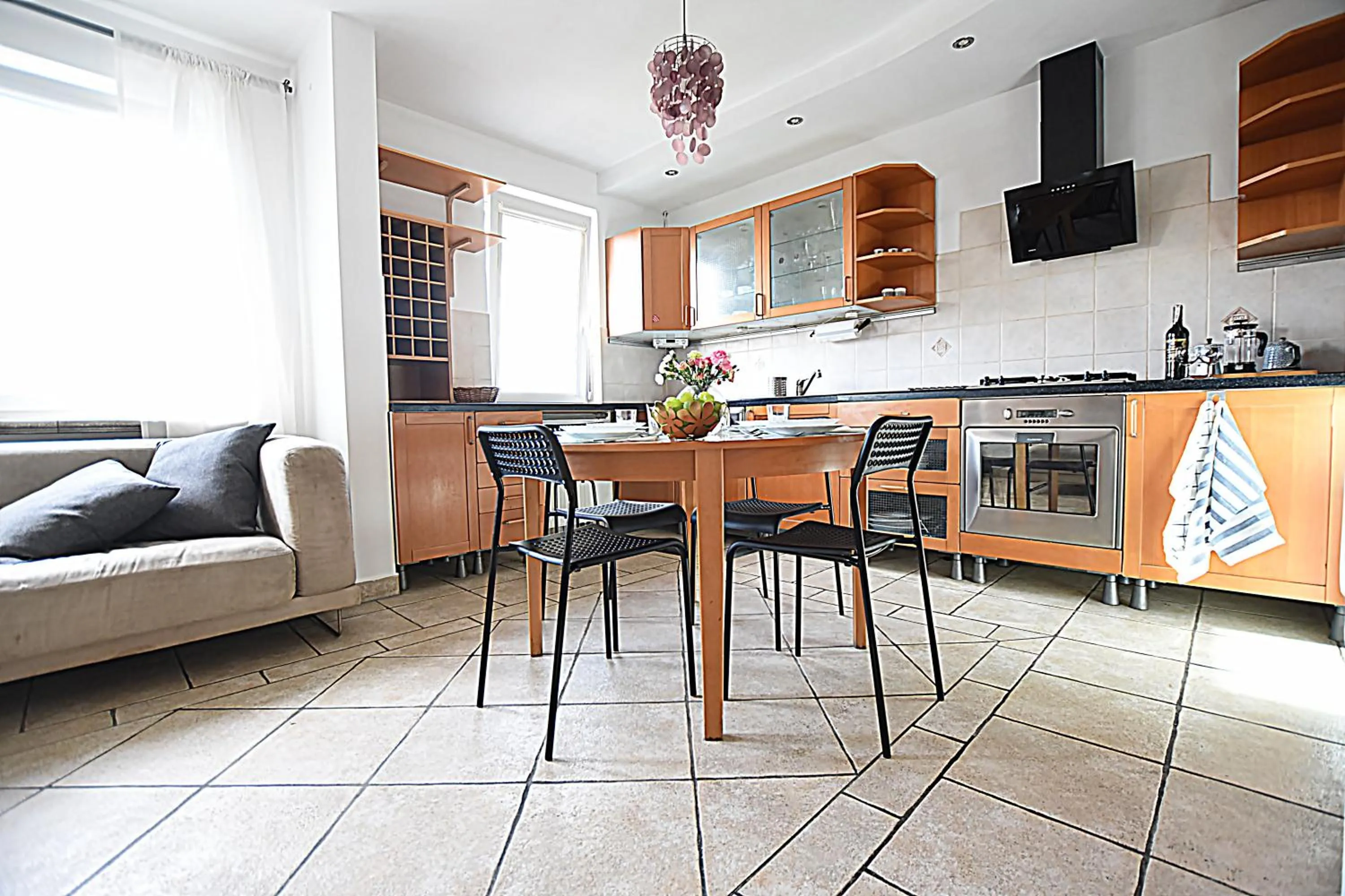 Kitchen or kitchenette in Mhost Bronowice