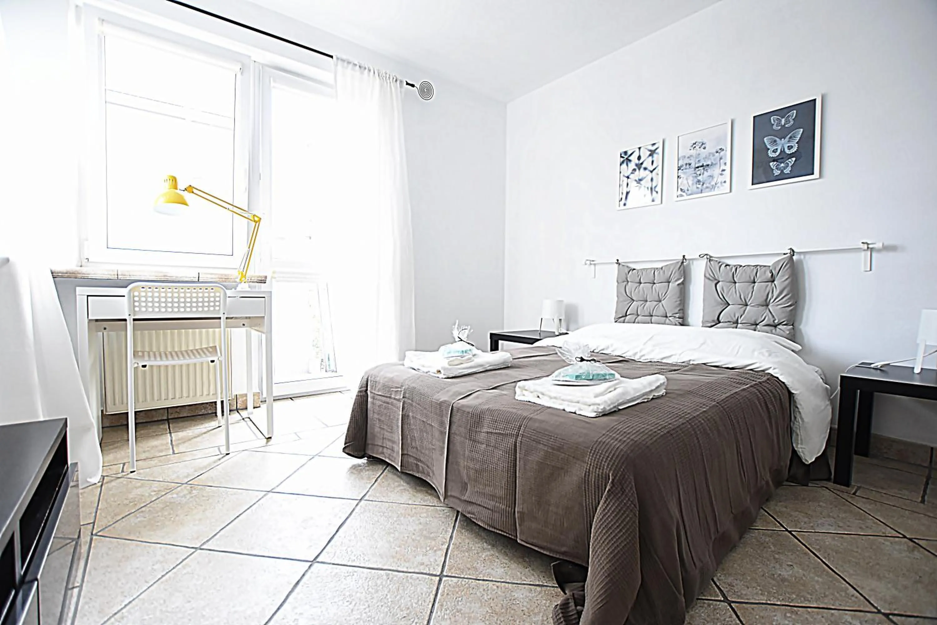 Bed in Mhost Bronowice