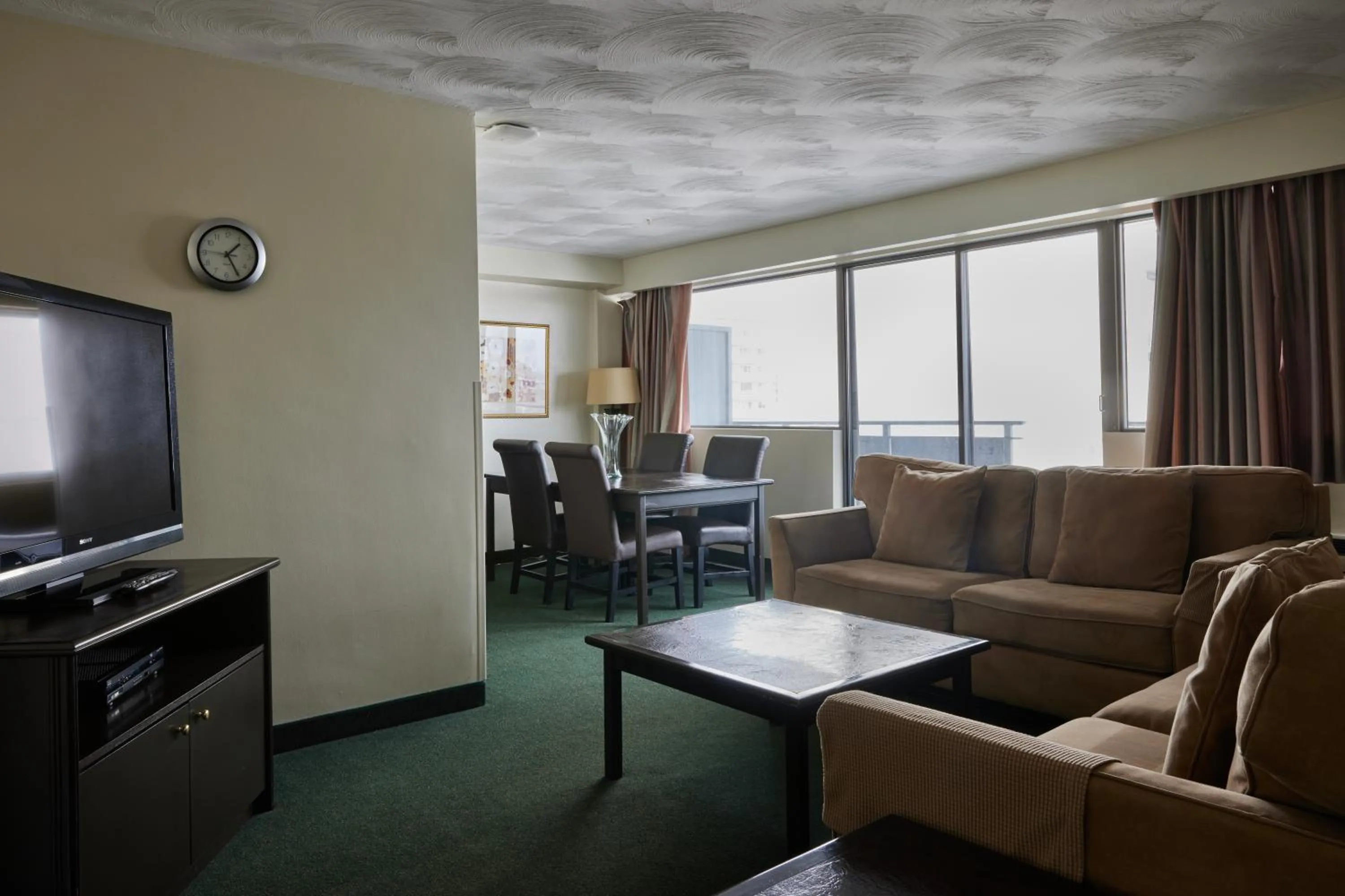 TV and multimedia in The Business Inn