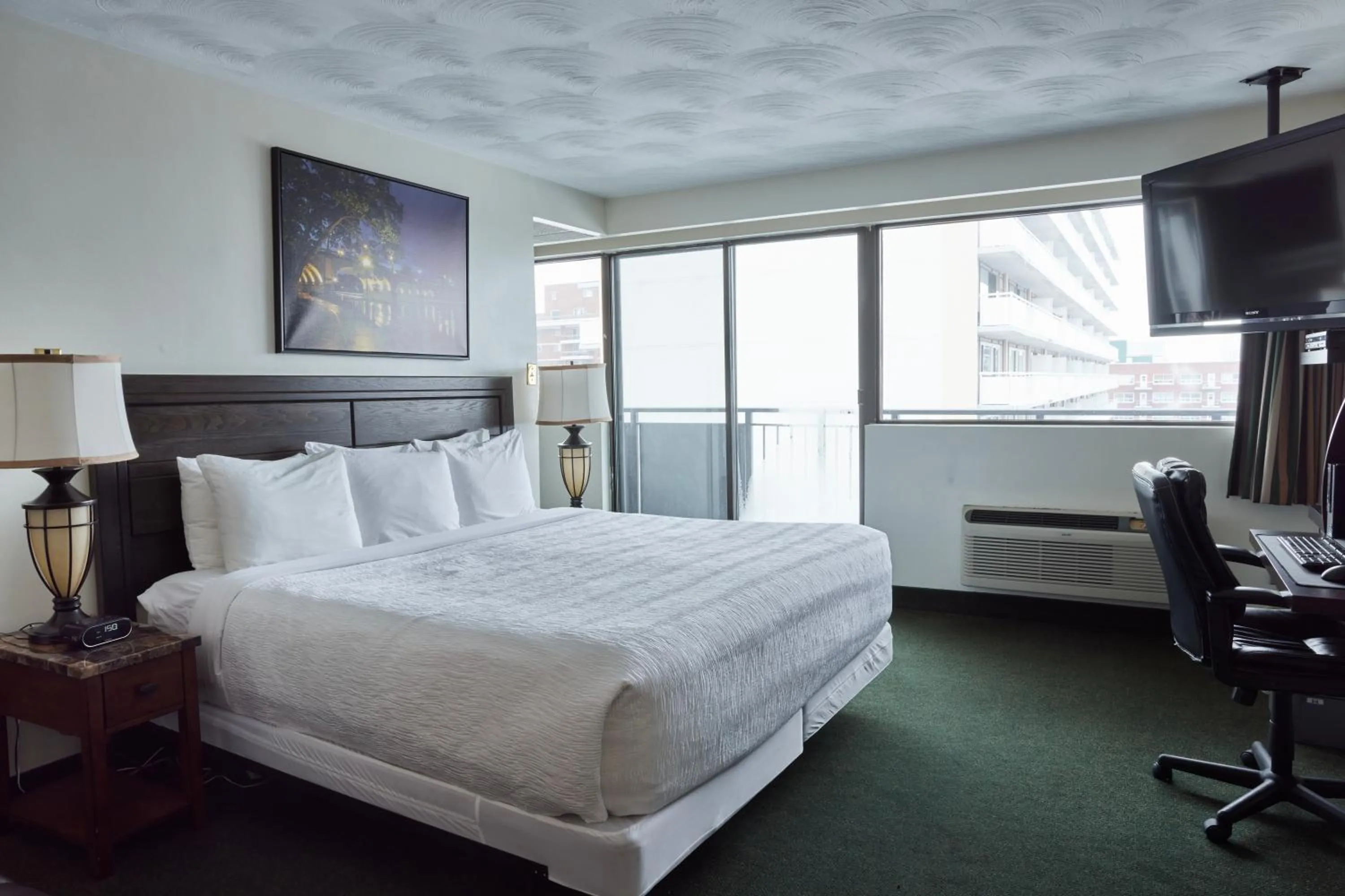 Bed in The Business Inn