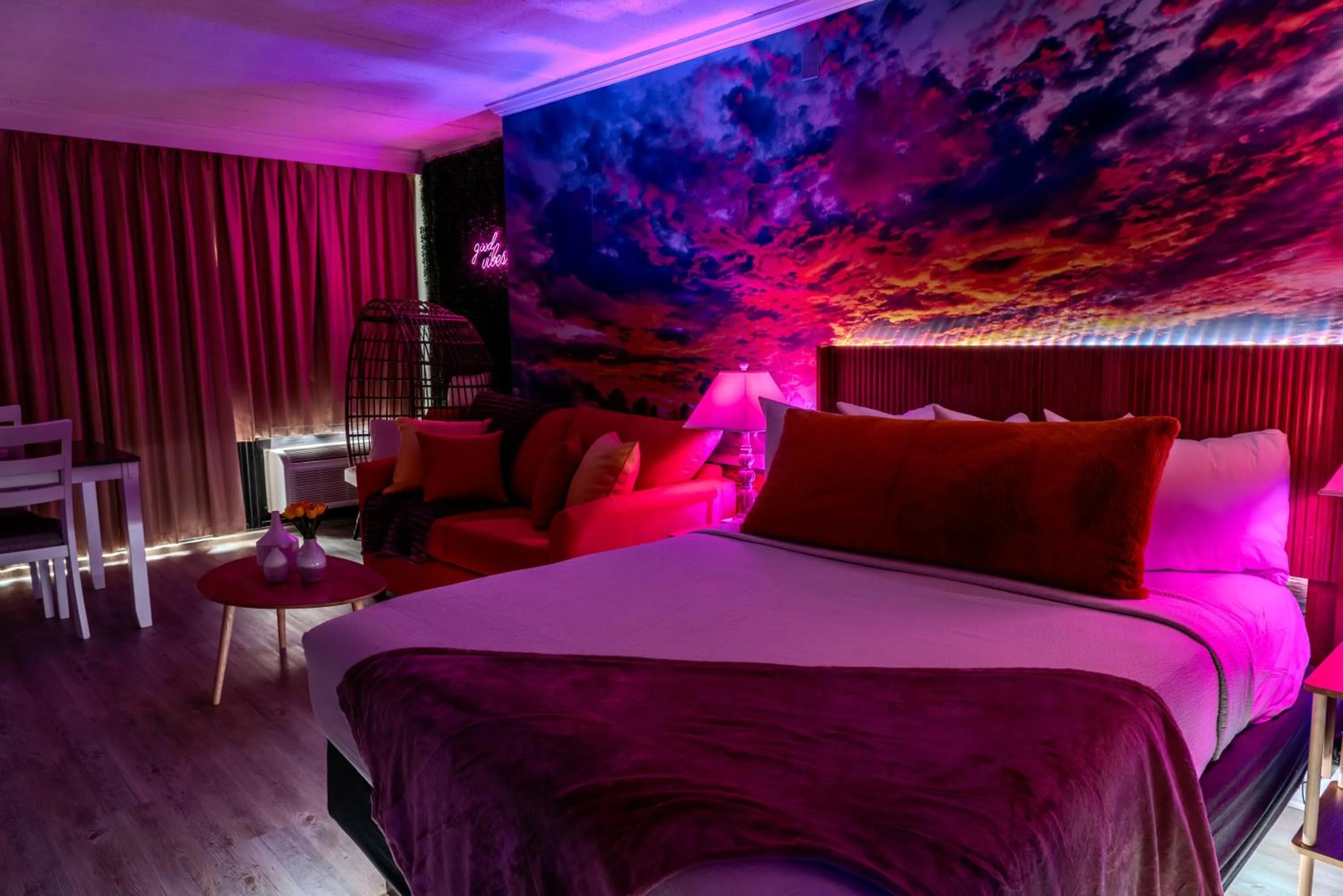 Bed in Caravelle 221