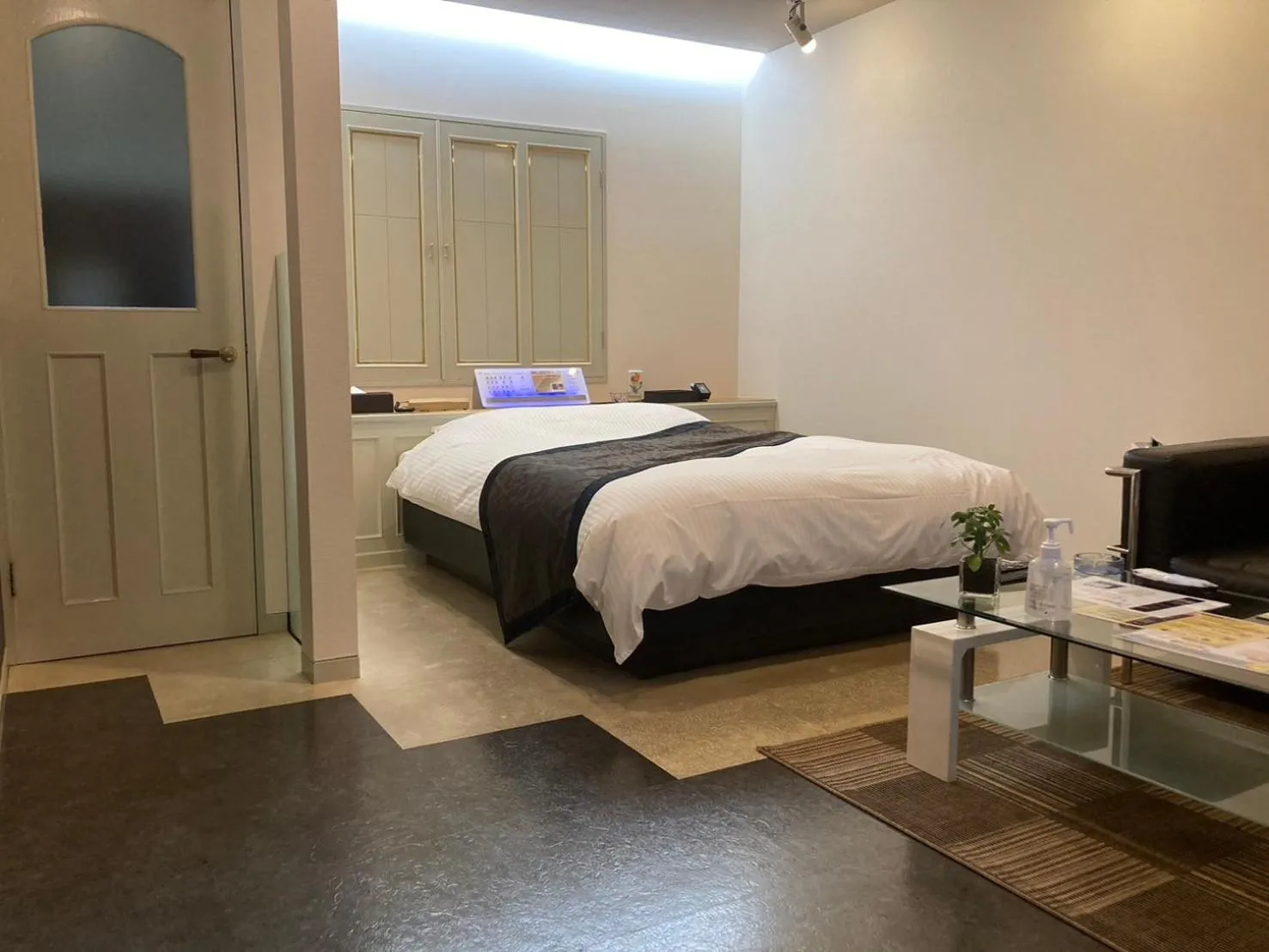 Bed in Valentine (Adult Only)