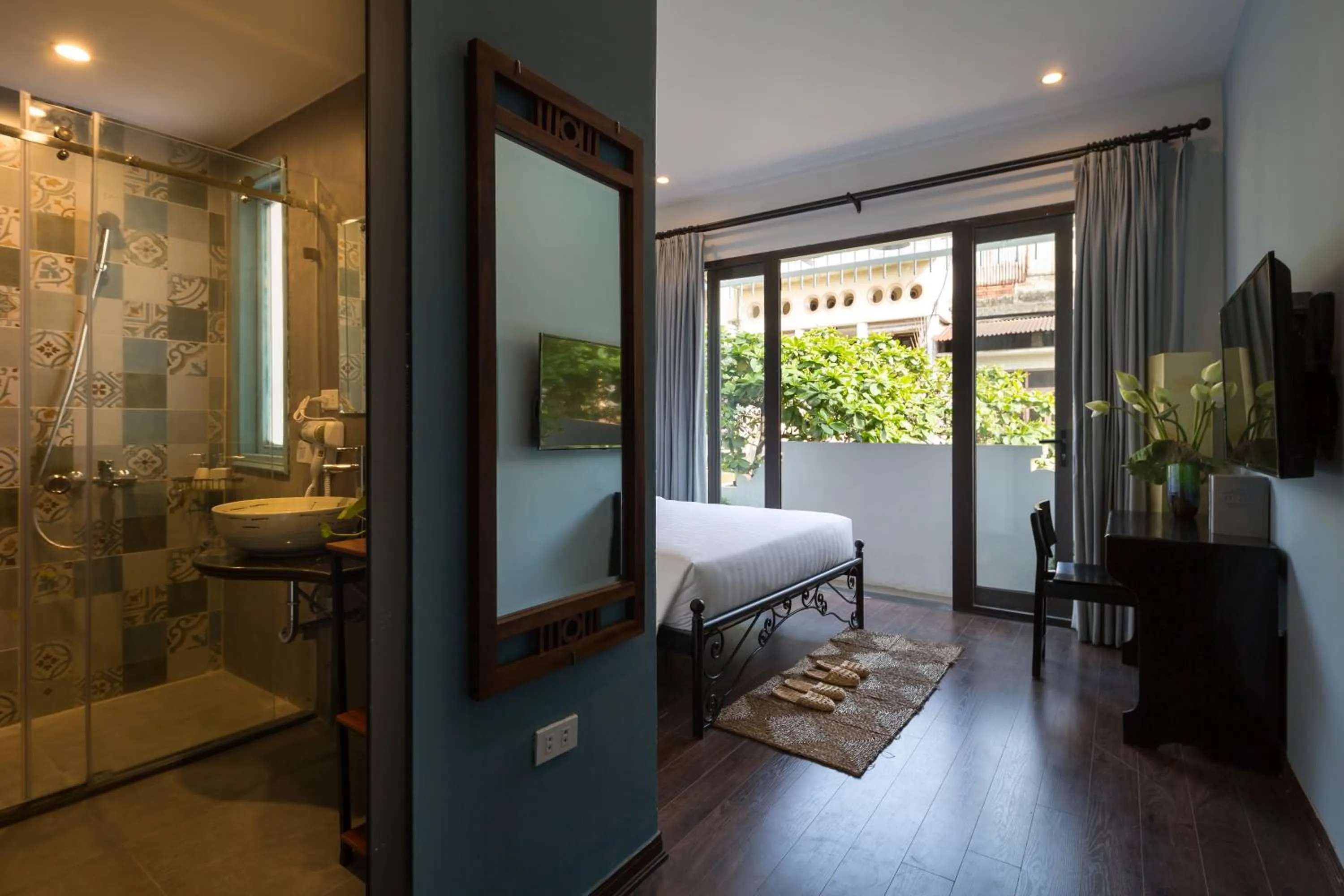 Patio, Bed in Centraltique Downtown - Bespoke Colonial House Near Hoan Kiem Lake