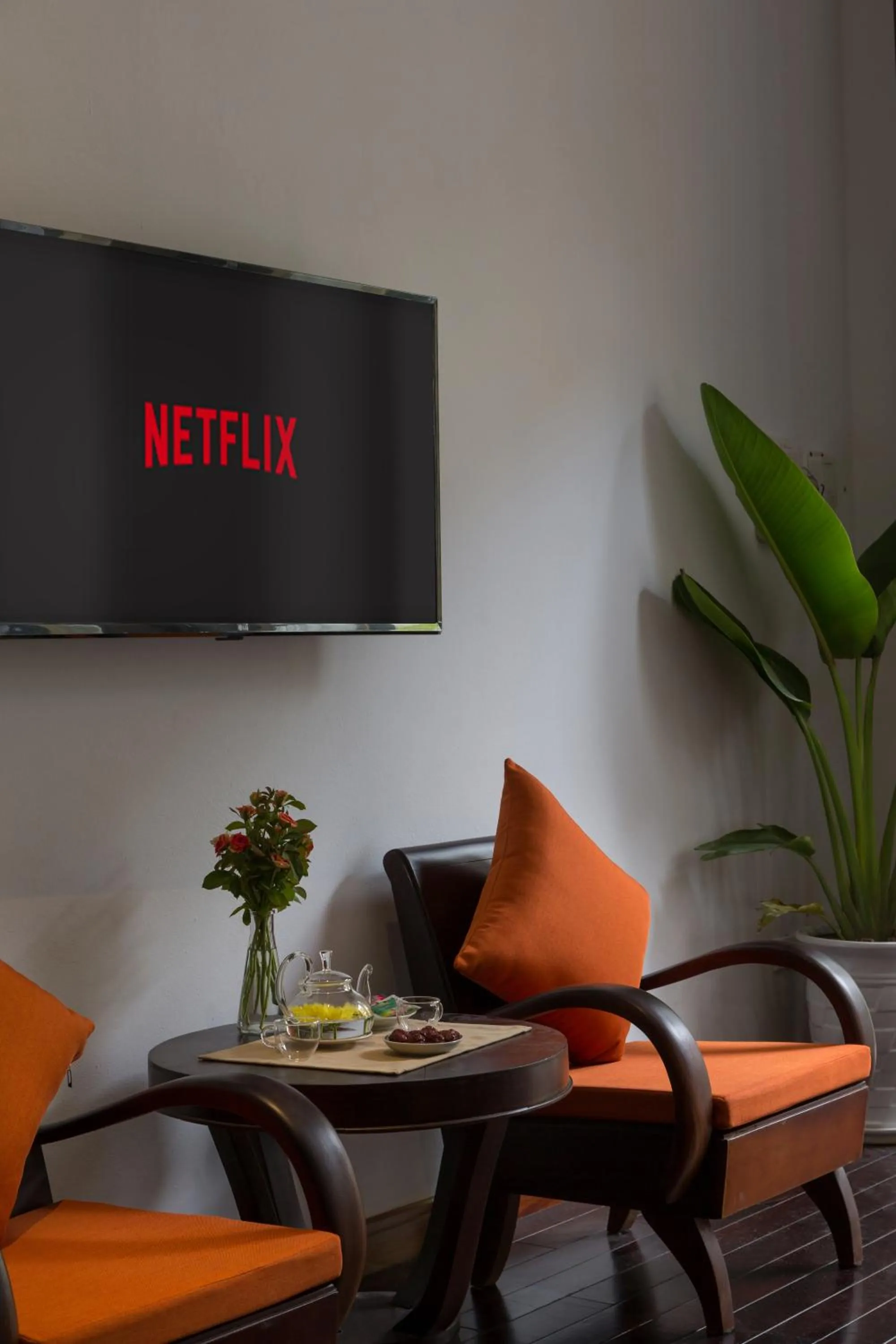 Centraltique Downtown - Bespoke Colonial House Near Hoan Kiem Lake