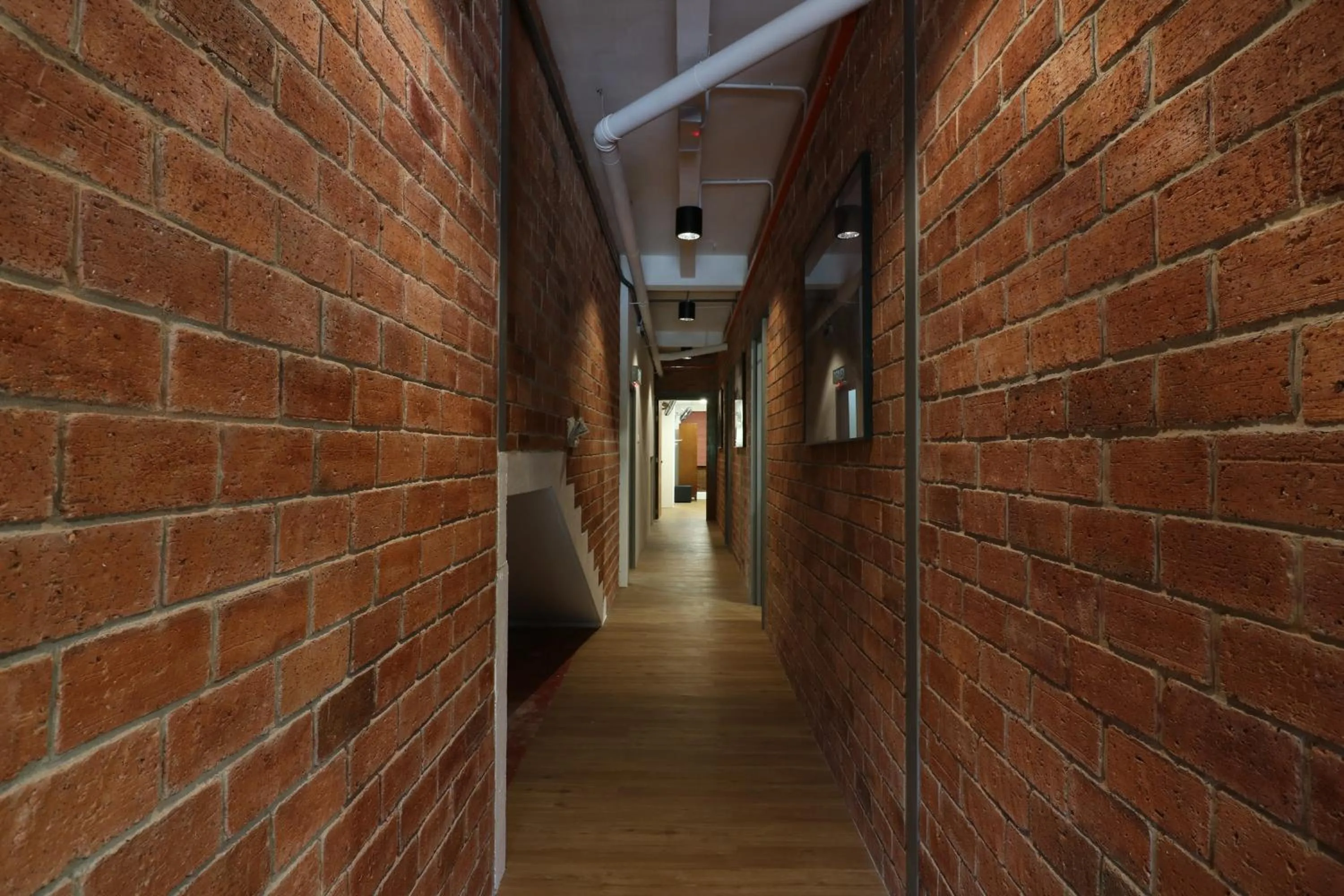 UrbanStay Industrial