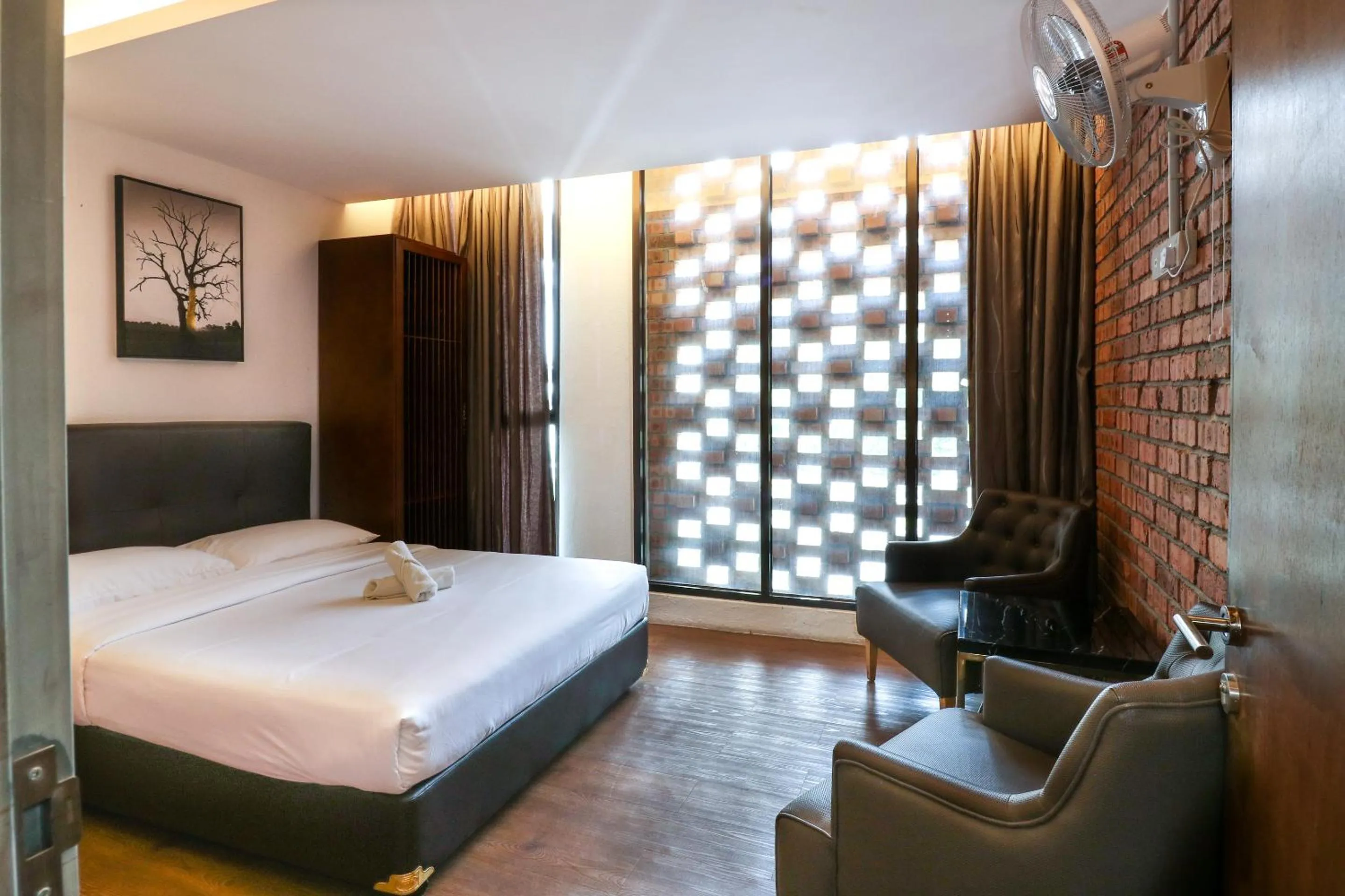 Bed in UrbanStay Industrial