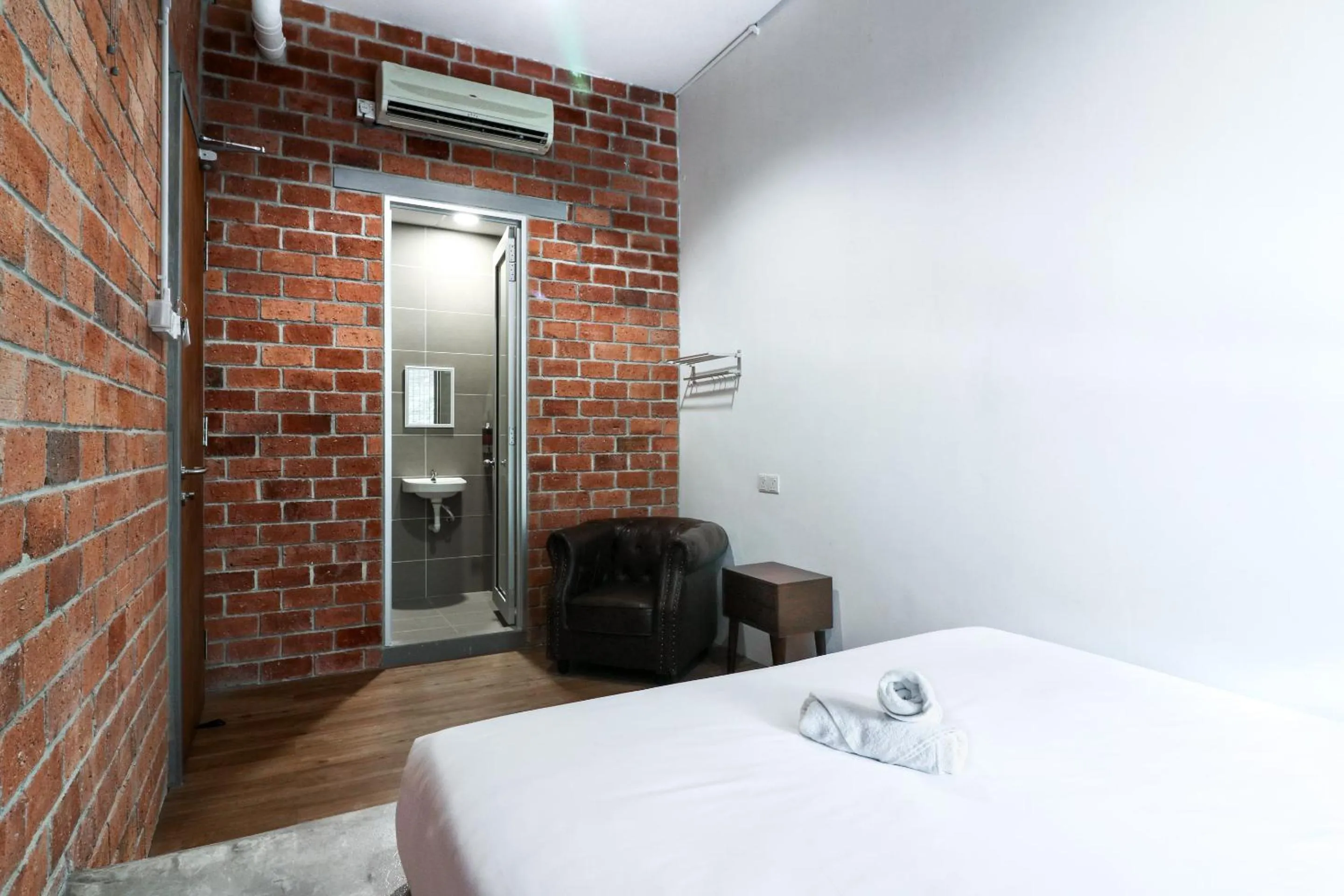 Bed in UrbanStay Industrial