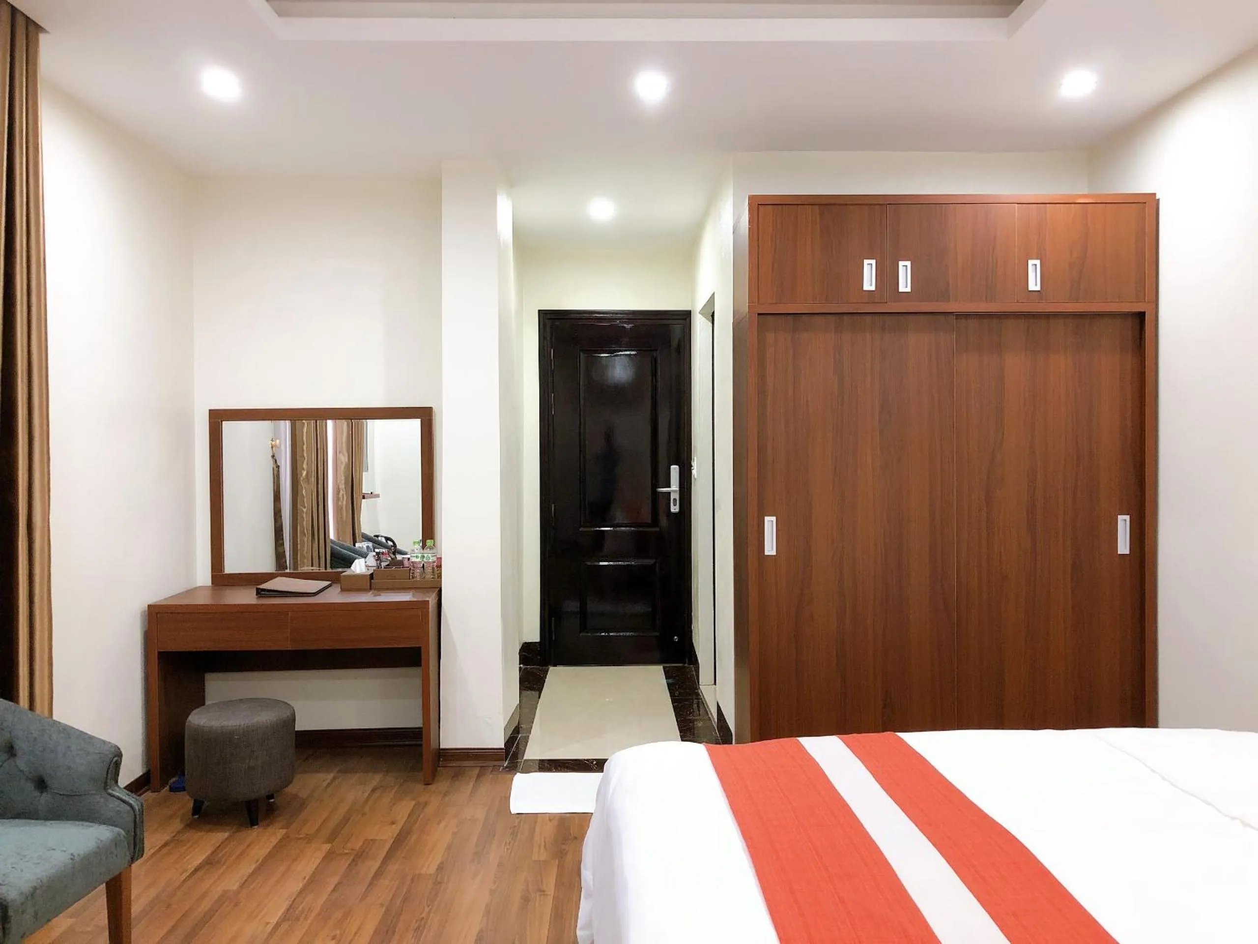 Bed in Gia Quý Hotel