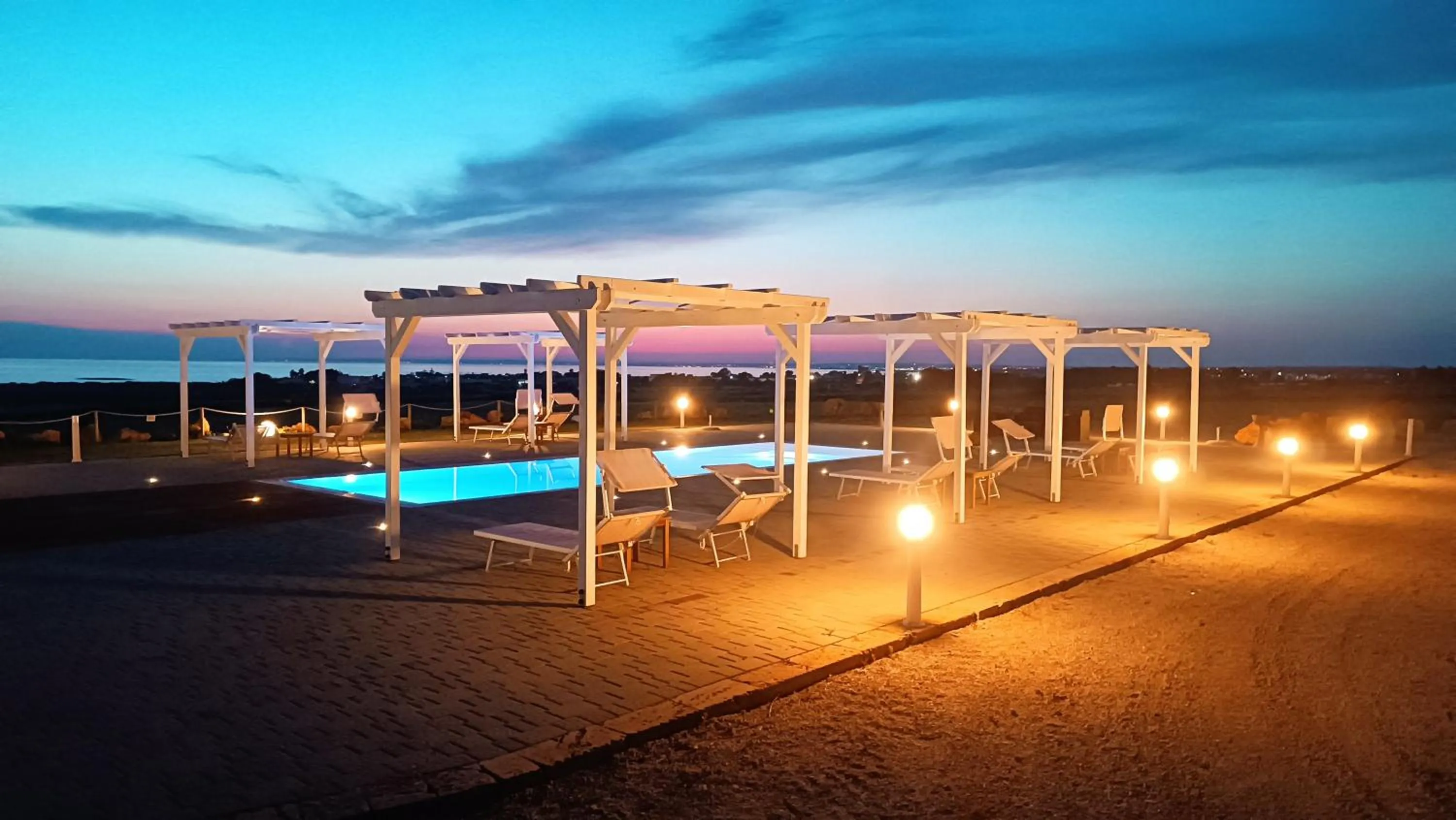 Pool view in Il giardino dei tramonti