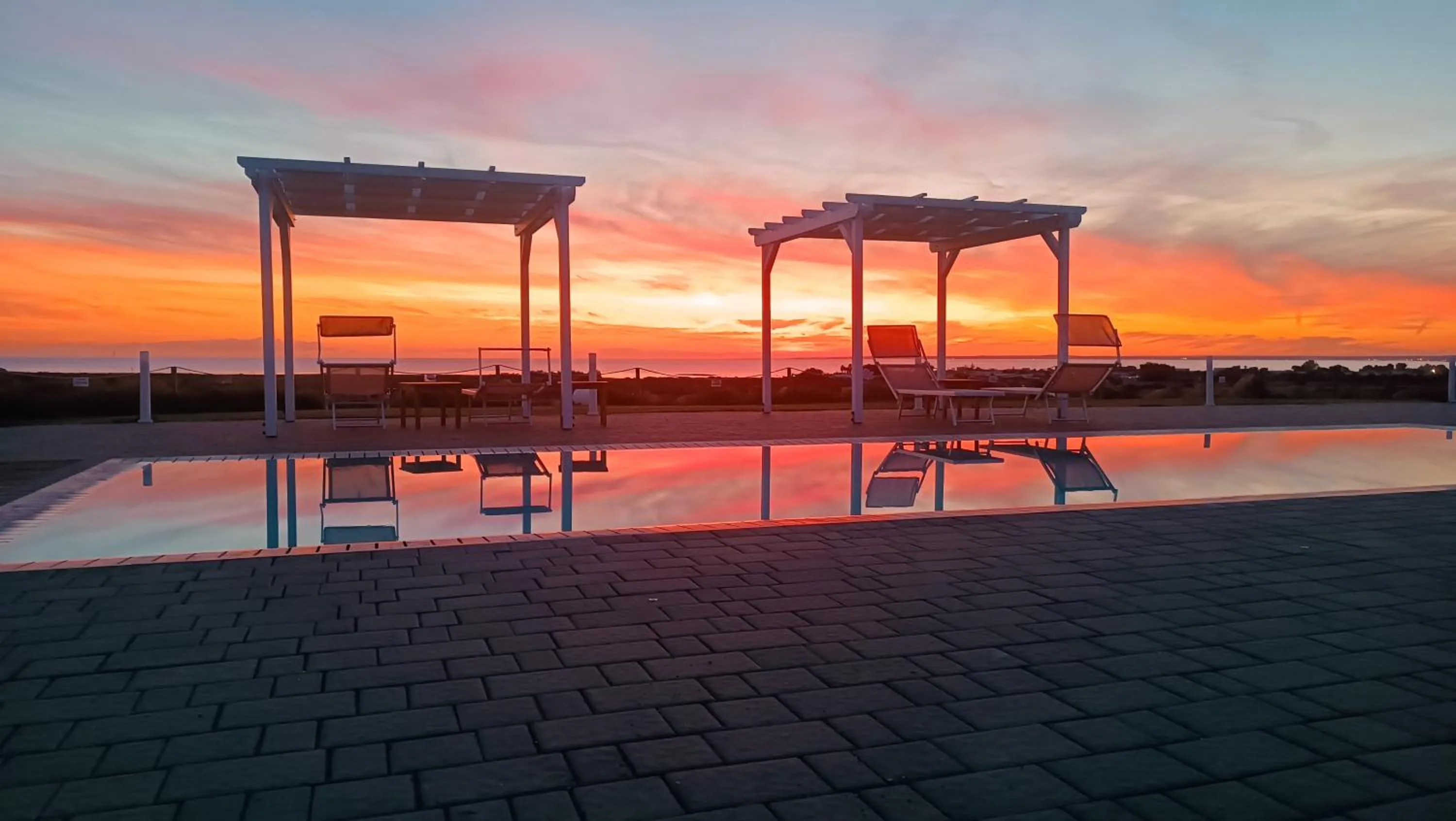 Pool view in Il giardino dei tramonti