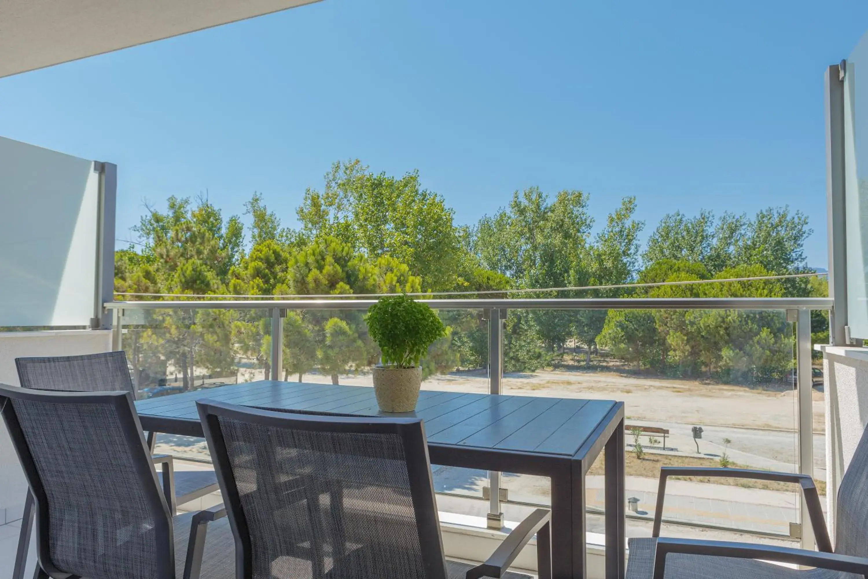 BISALTAE SEASIDE SUITES BISALTAE SEASIDE SUITES