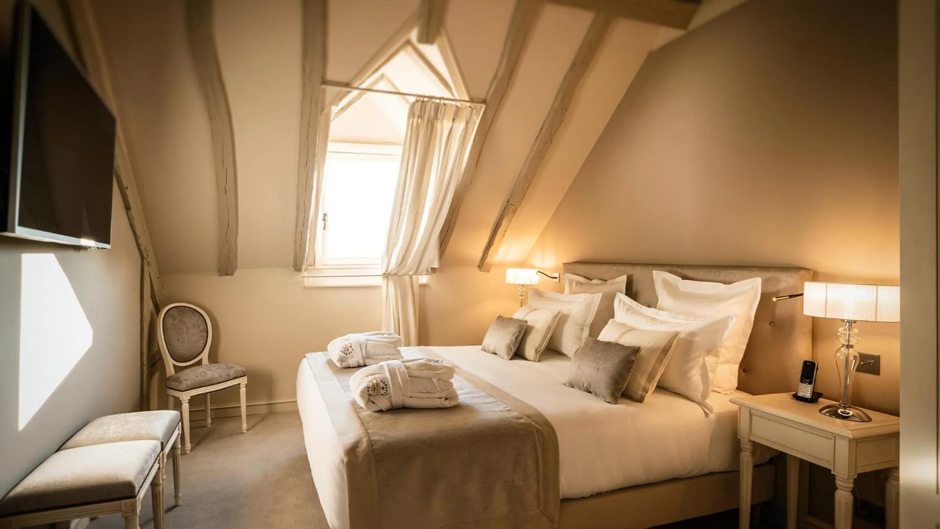 Bed in Abbaye De Villeneuve