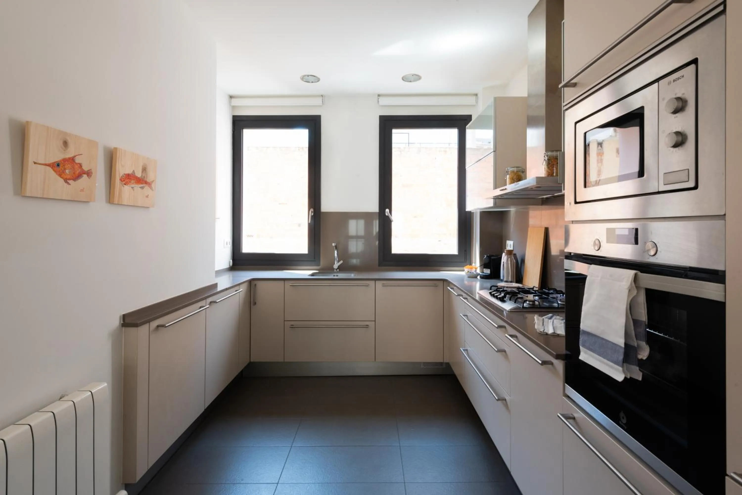 Petit Luxe Tobella Dreta