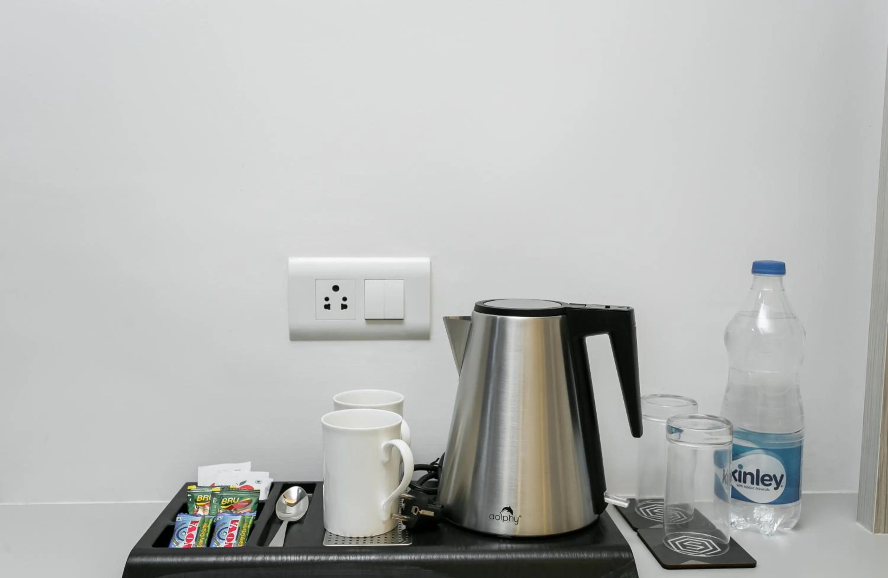 Coffee/tea facilities in Sapphire Club Metro