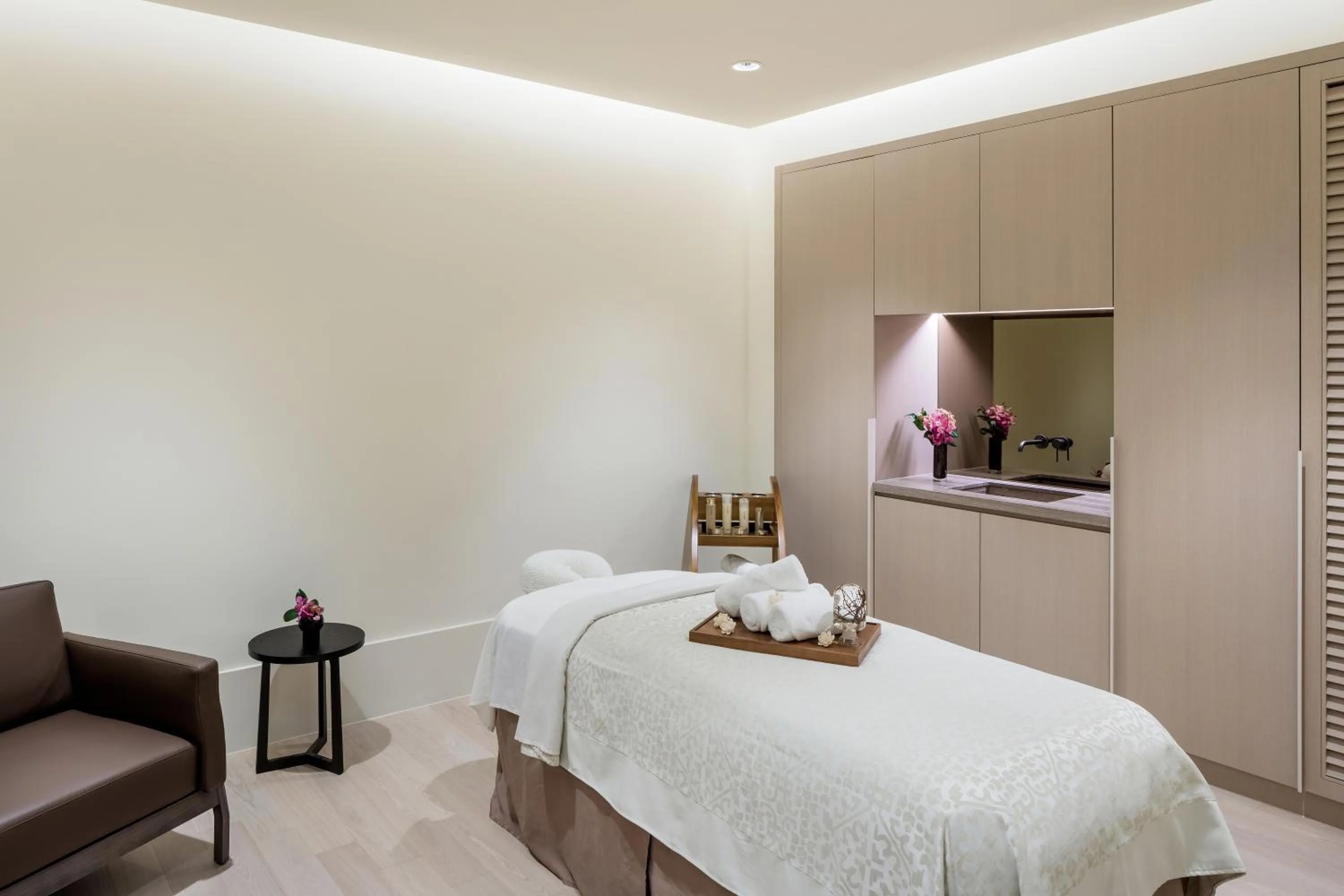 Bed in Andaz Seoul Gangnam, By Hyatt