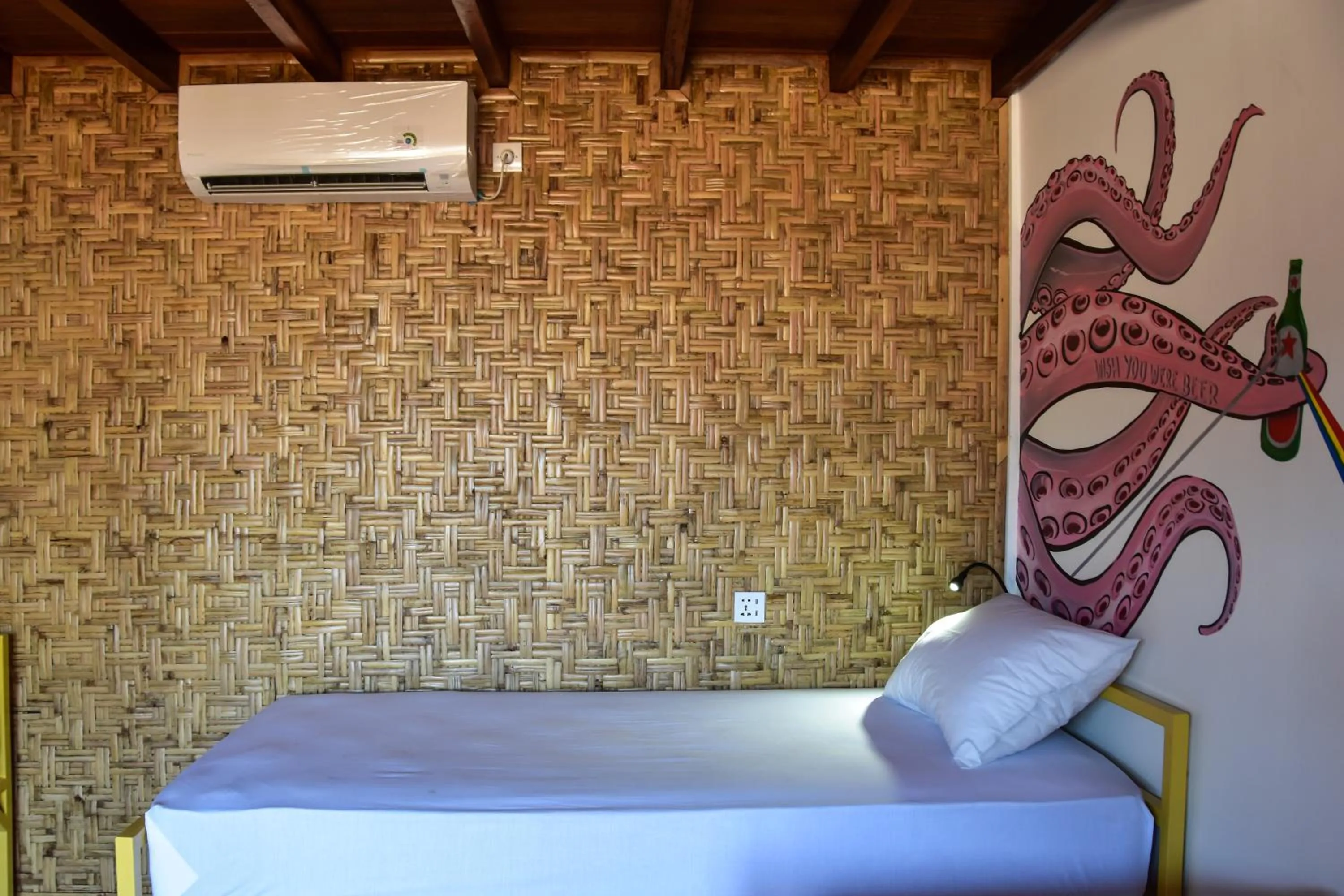 Bed in Mad Monkey Gili Trawangan