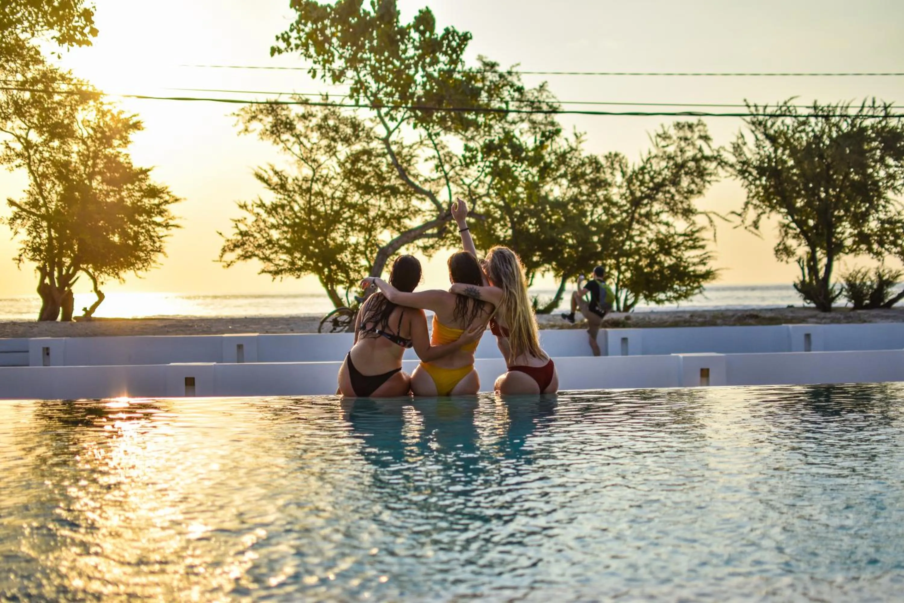 Swimming pool in Mad Monkey Gili Trawangan