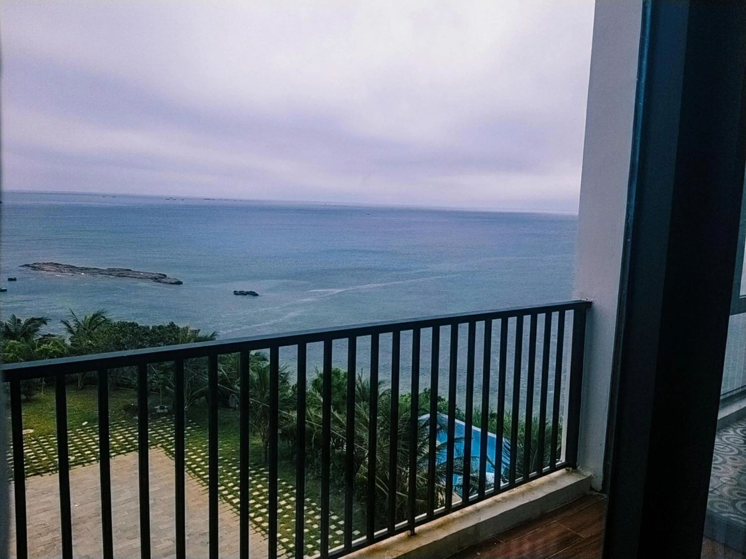 Ly Son Pearl Island Hotel & Resort