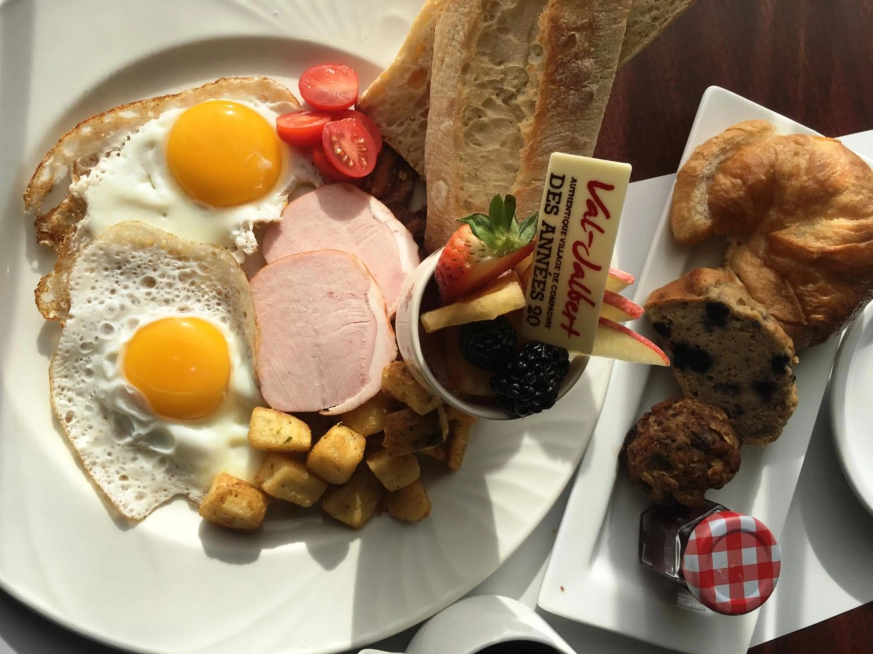 Breakfast in Village Historique de Val-Jalbert