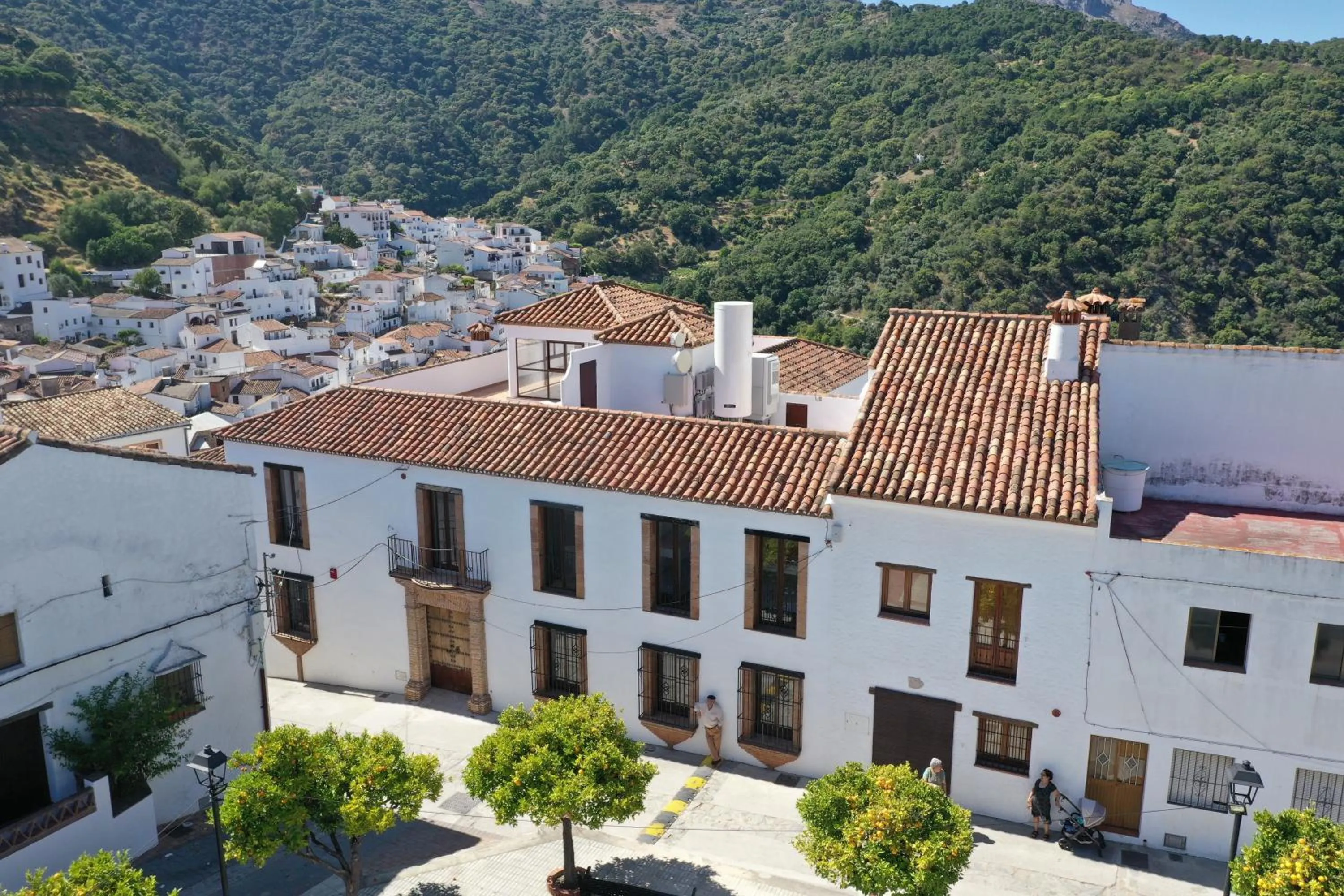 Property building in Benarrabá Hostel