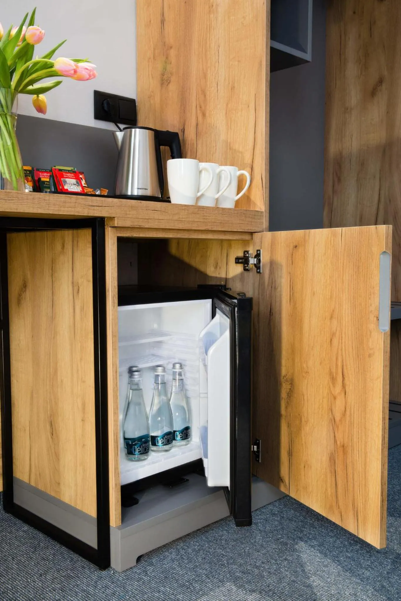 Coffee/tea facilities in Hotel Mokotów