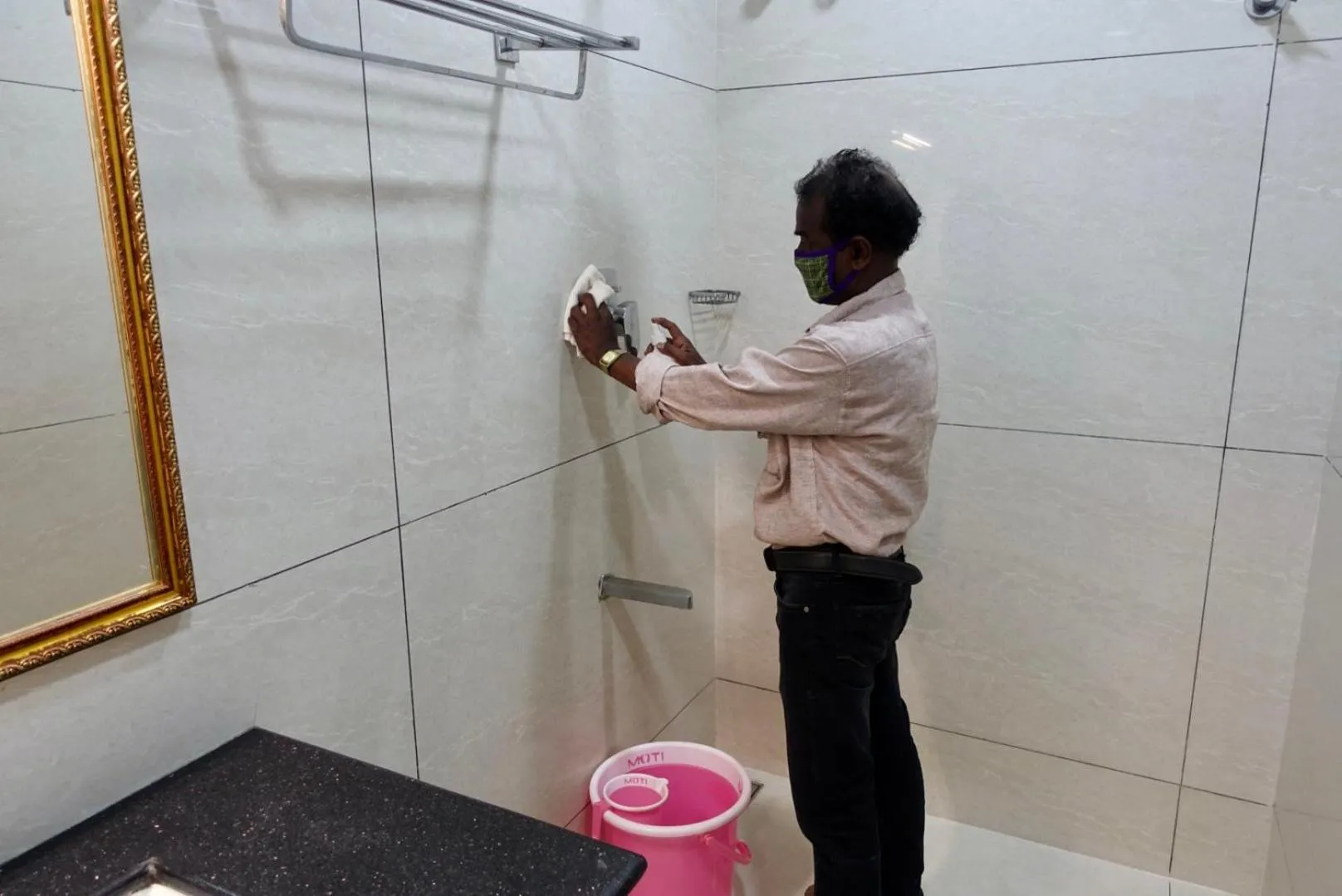 Bathroom in I Residency