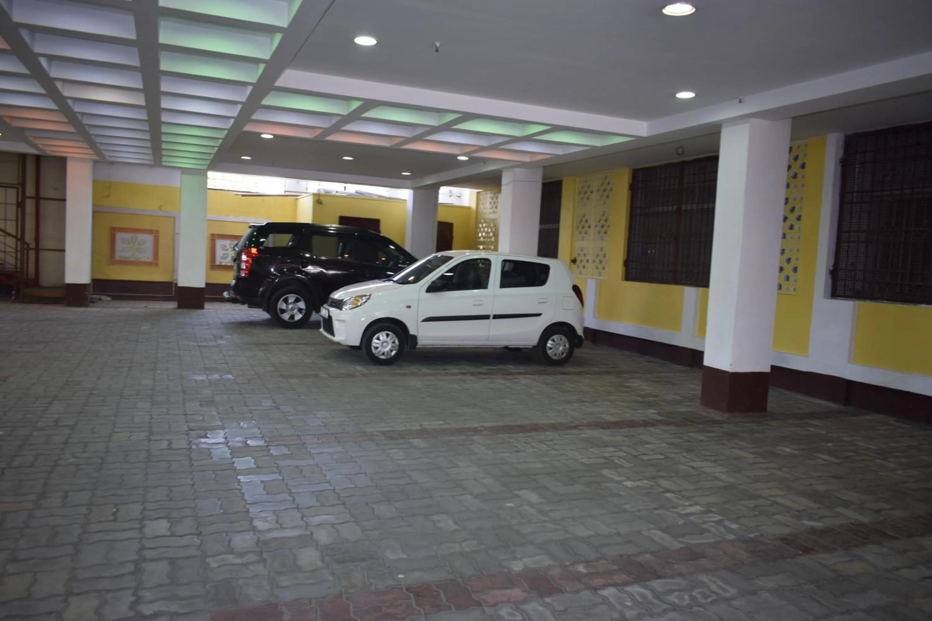 Parking in I Residency