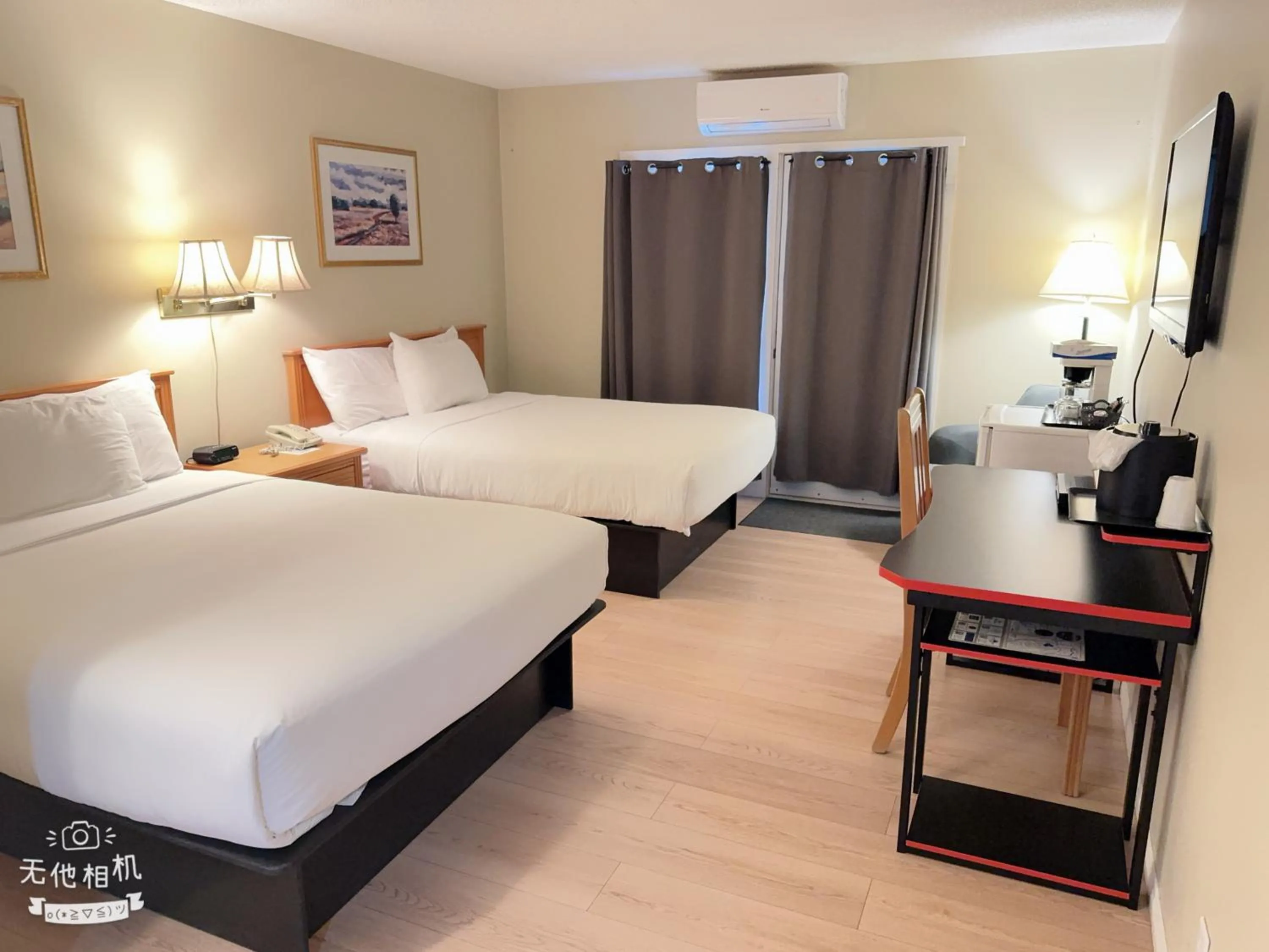 Bed in Wells Gray Inn