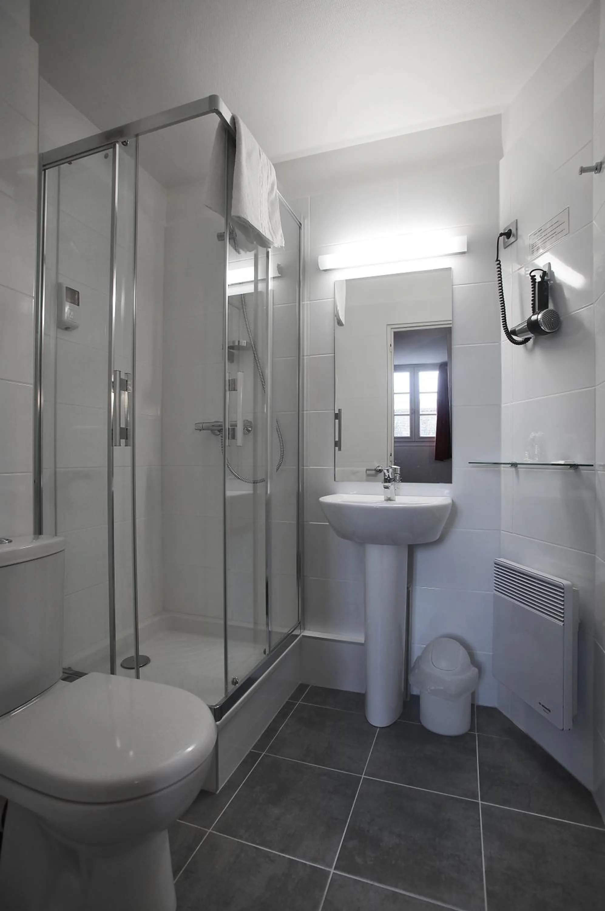 Shower in The Originals City, Hôtel Ker Izel, Saint-Brieuc