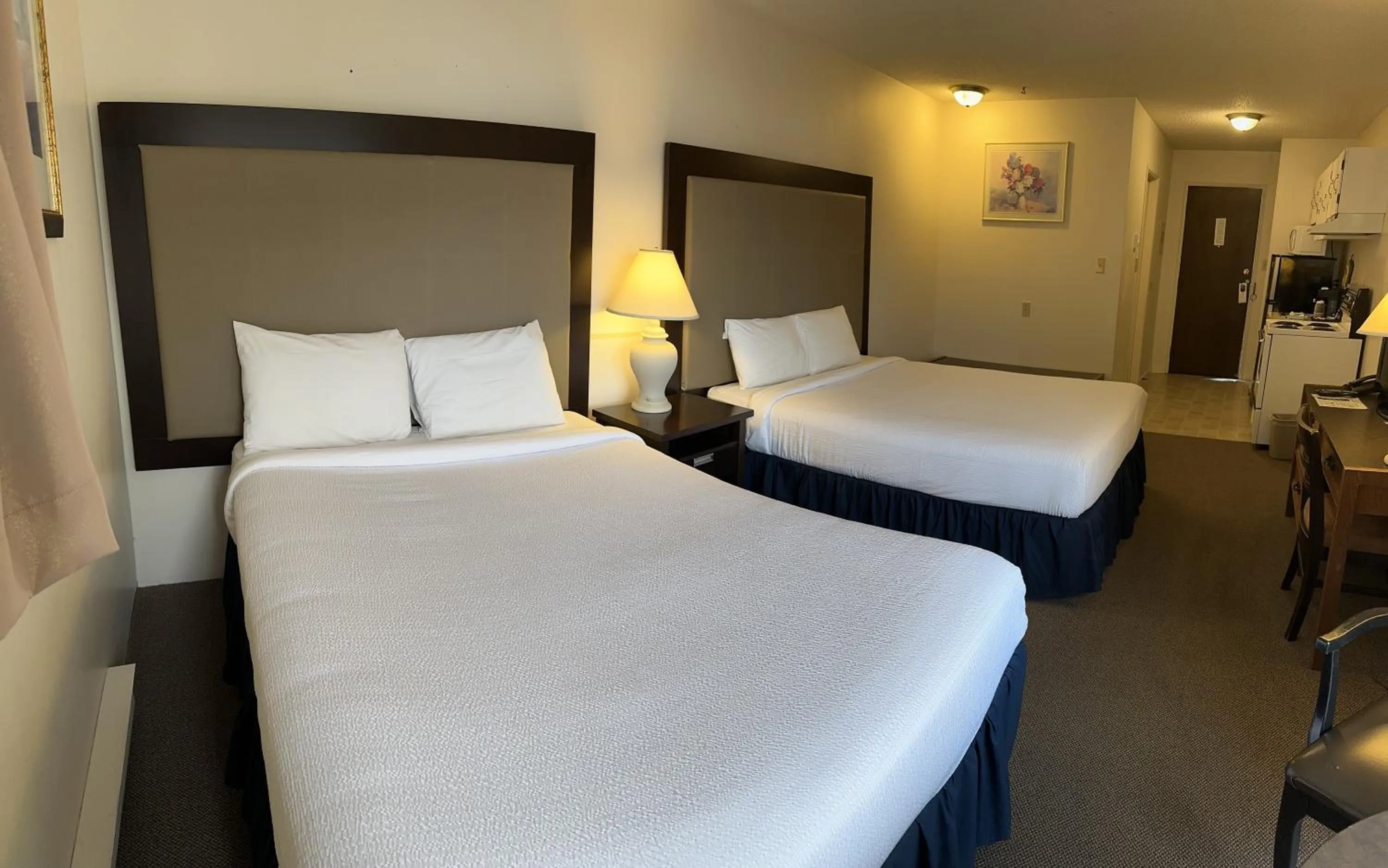 Bed in Wessex Inn By The Sea