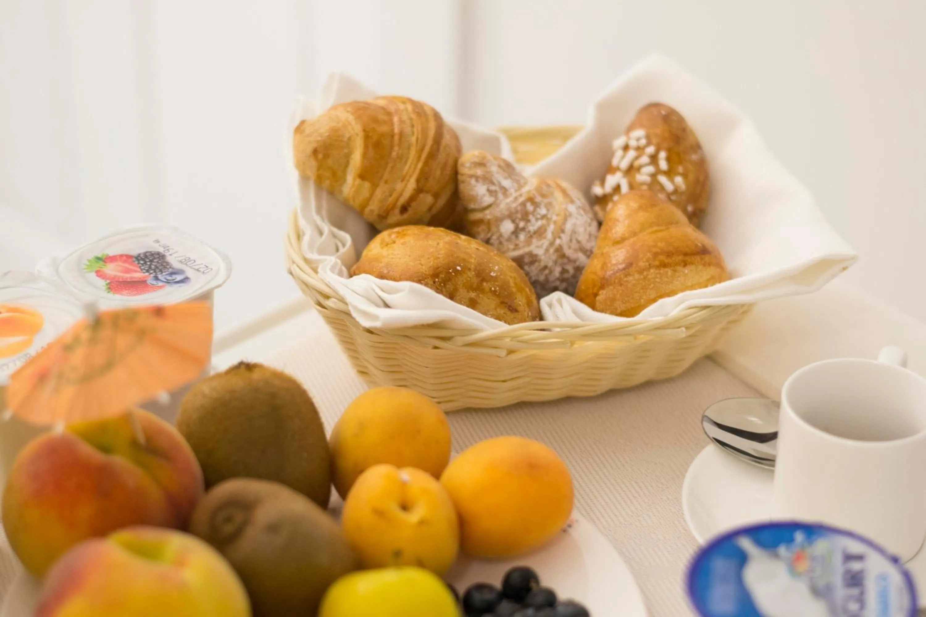 Food and drinks in Morelli suite