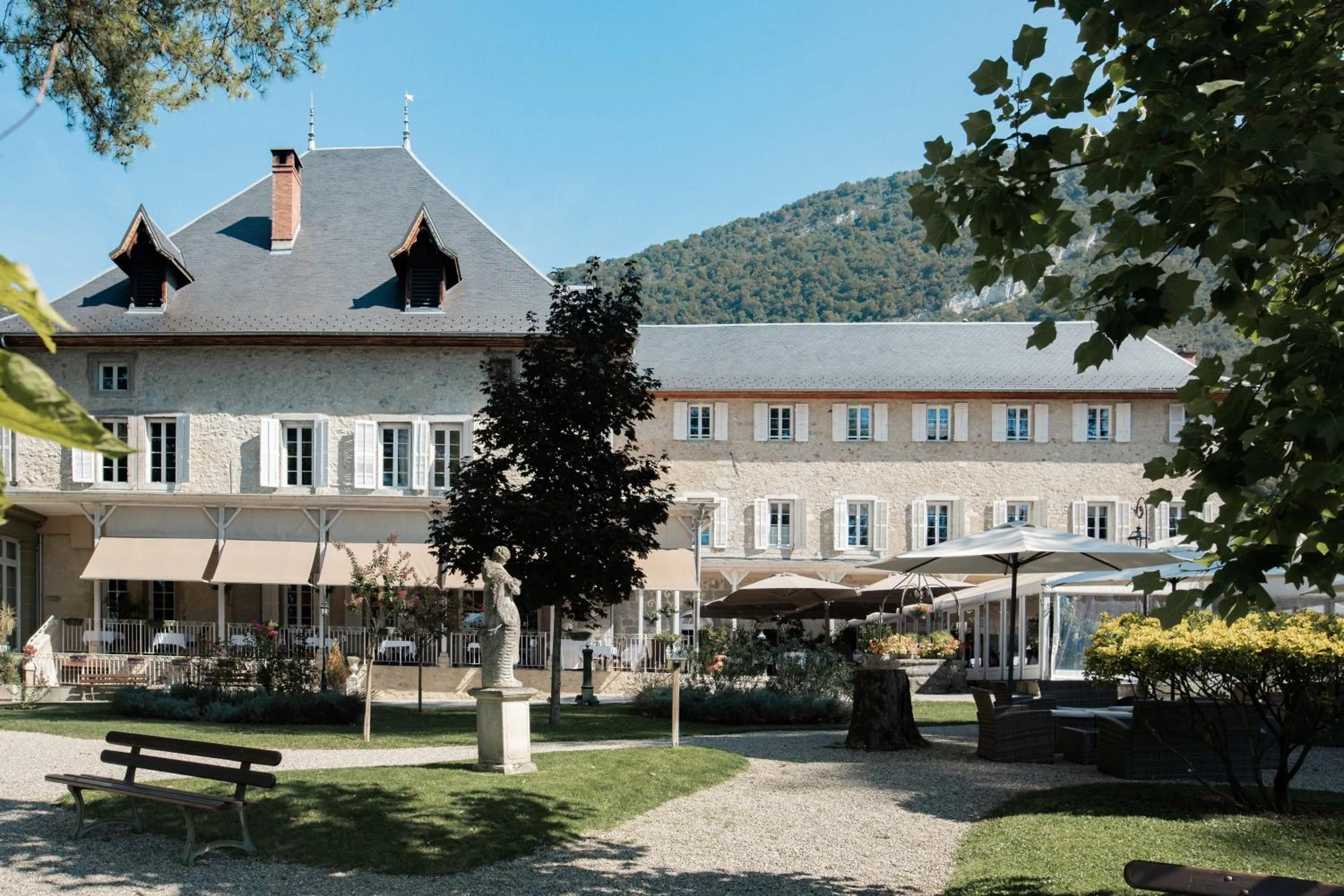 View (from property/room) in Château des Comtes de Challes