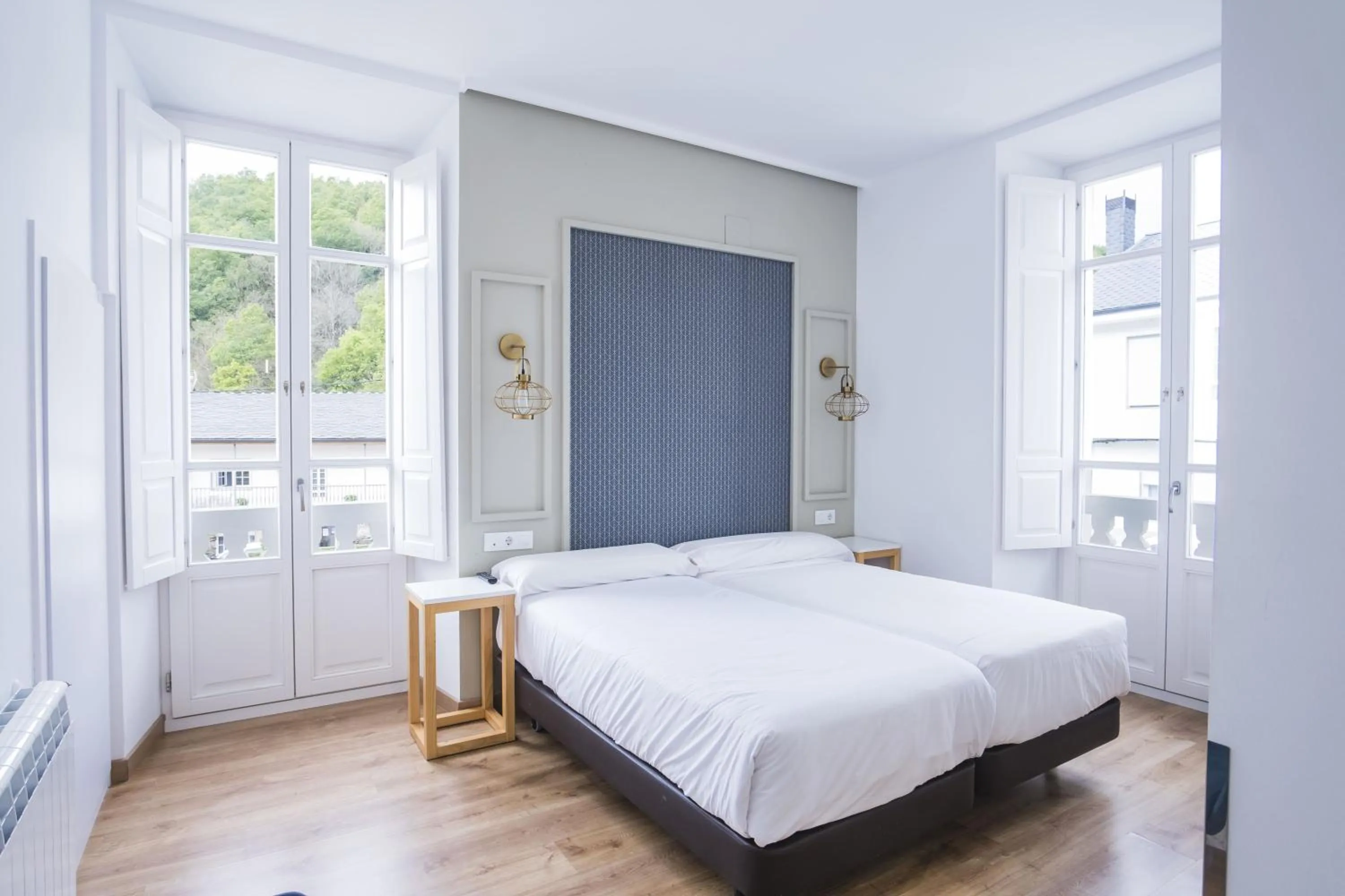 Photo of the whole room, Bed in Hotel Alda Triacastela