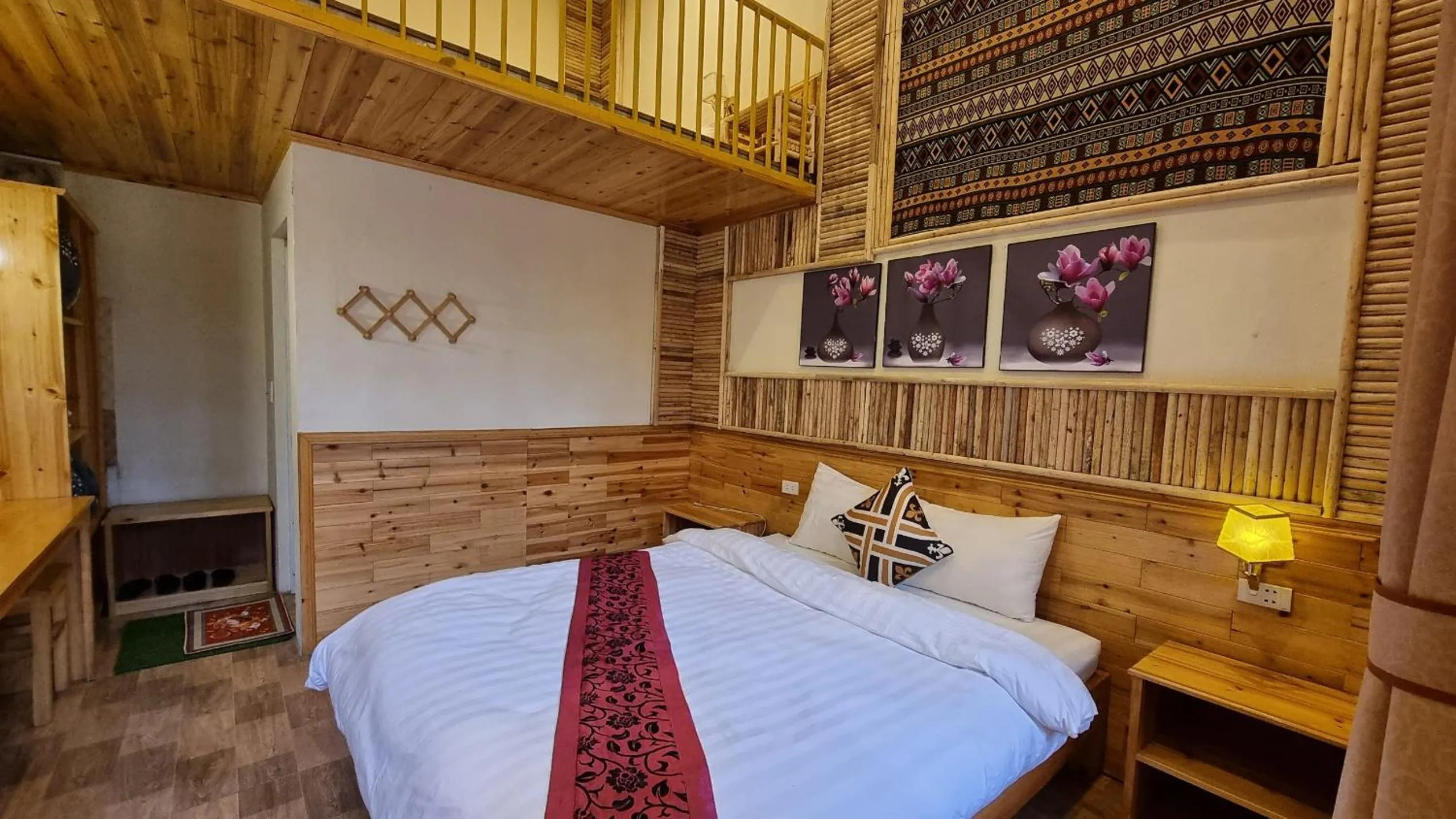 Bed in Dang Khoa Homestay